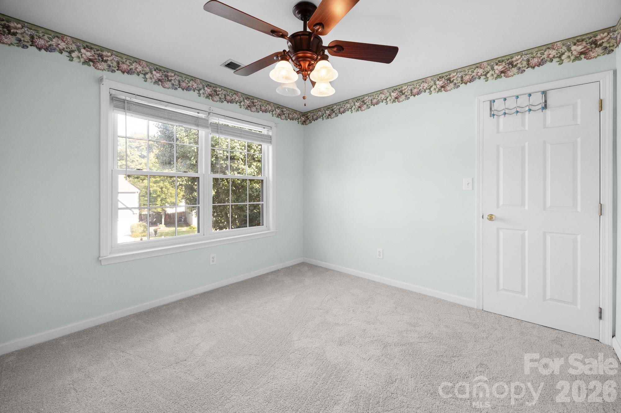 11623 Fox Hill Drive Property Photo 26