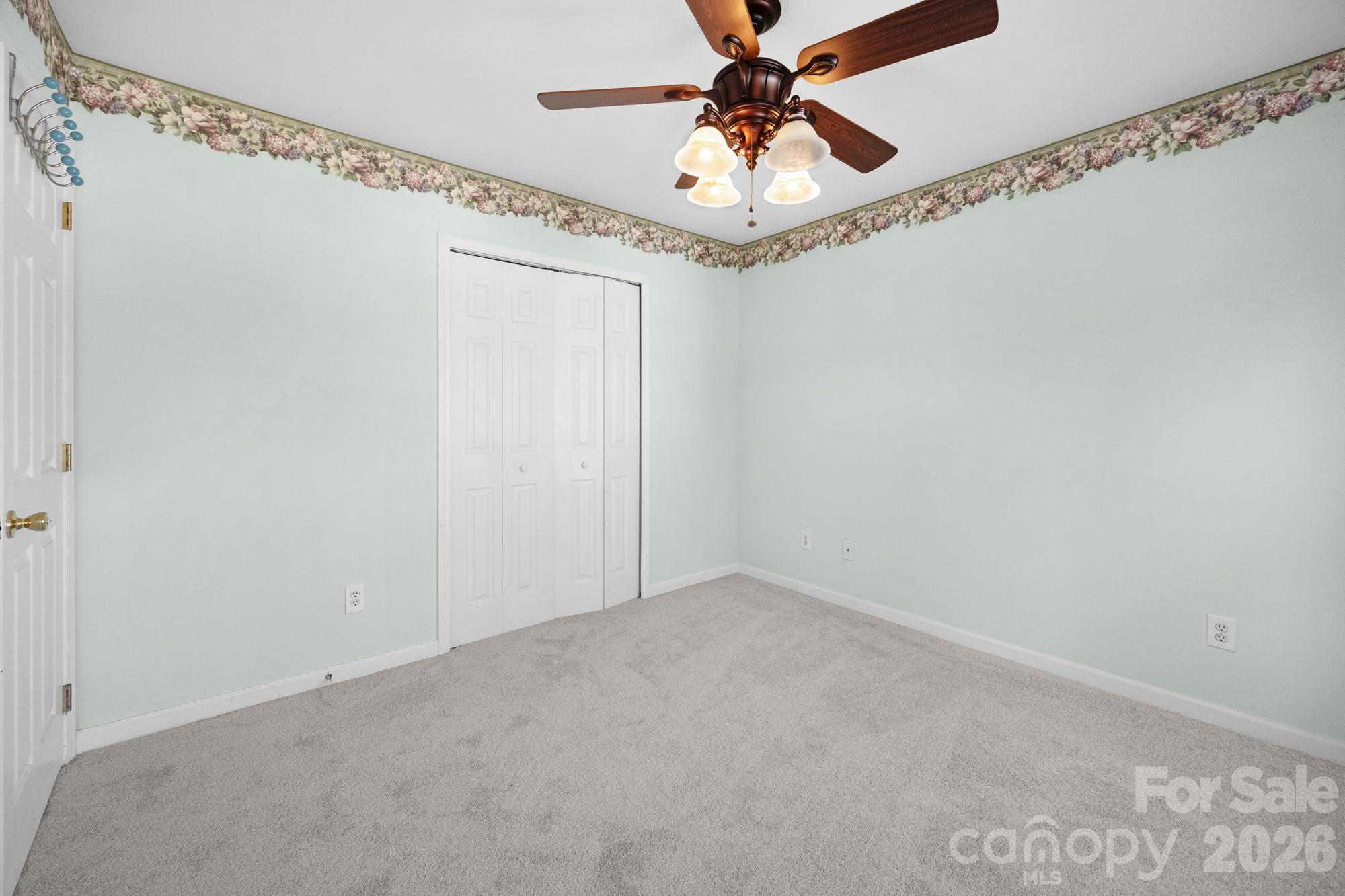 11623 Fox Hill Drive Property Photo 27