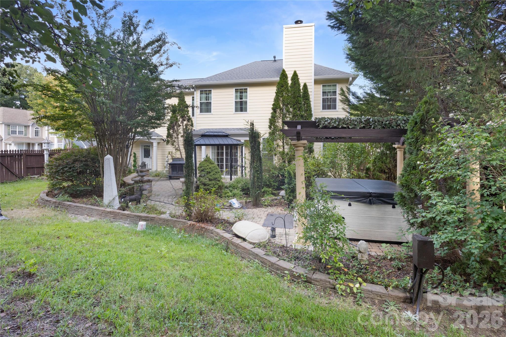 11623 Fox Hill Drive Property Photo 34