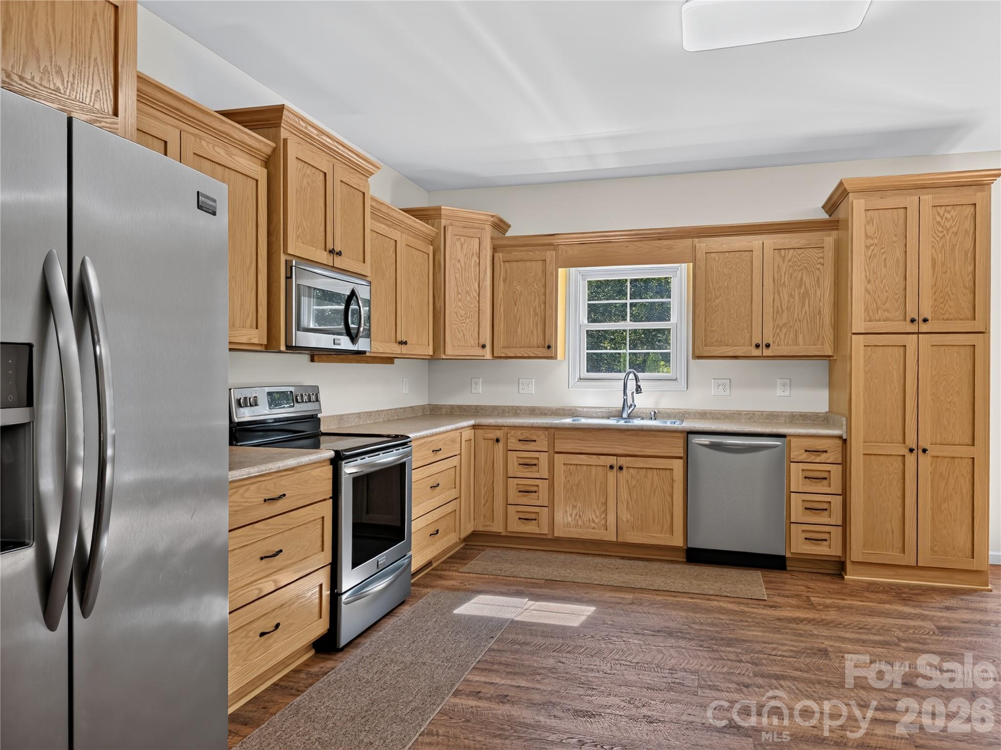 255 Brians Way Property Photo 6