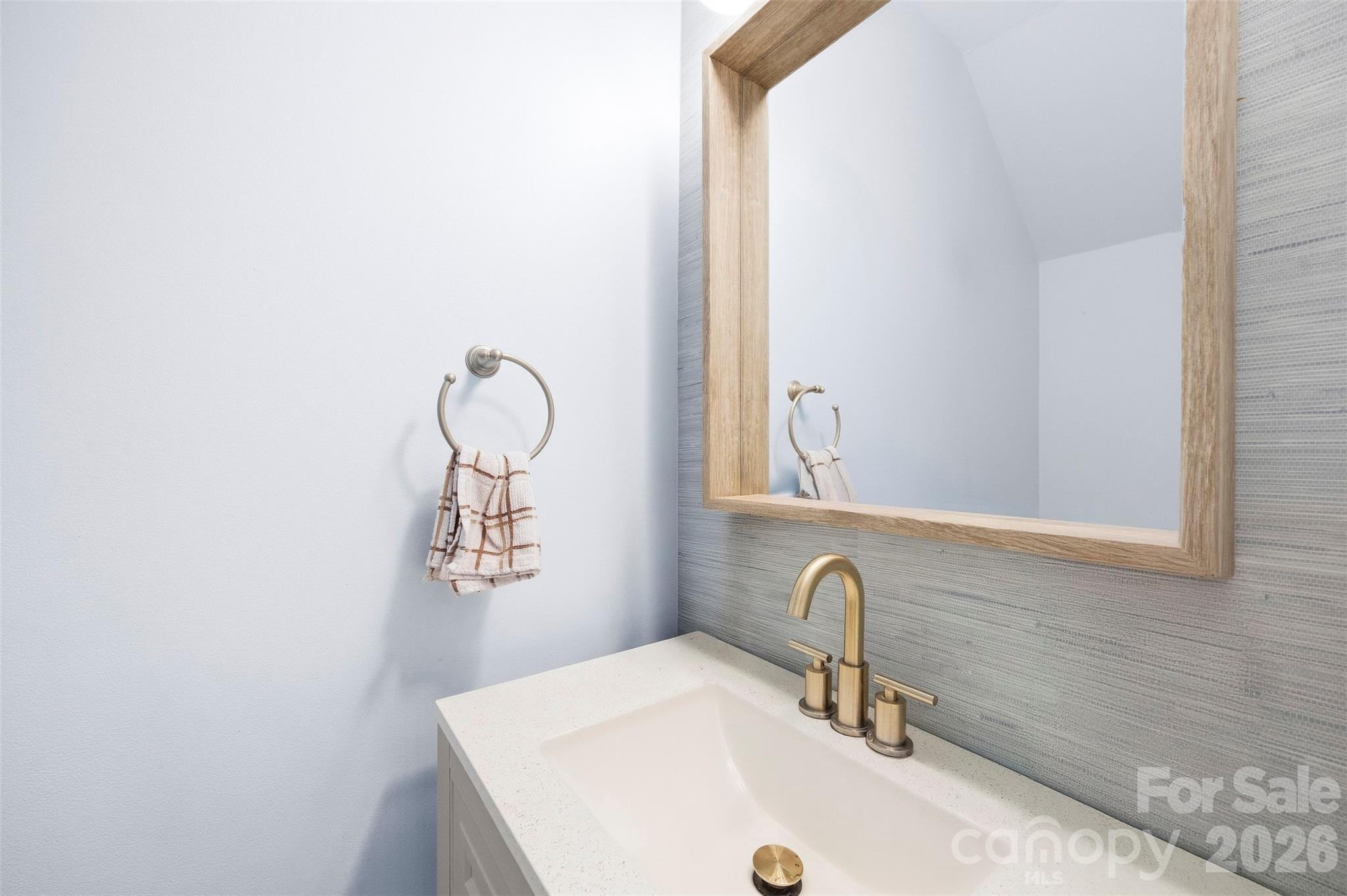 4131 Beauvista Drive Property Photo 12
