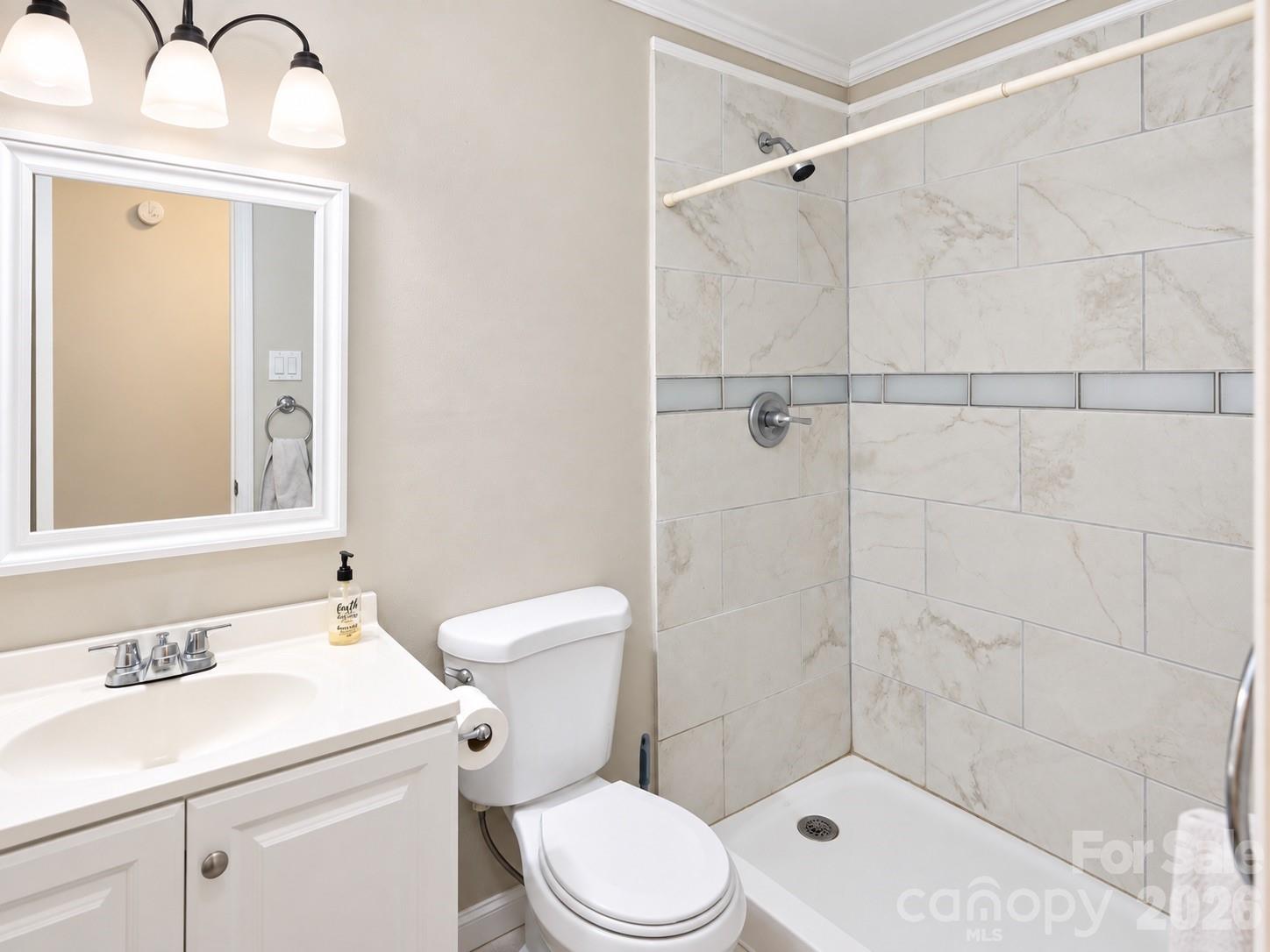 20914 Academy Street Property Photo 16