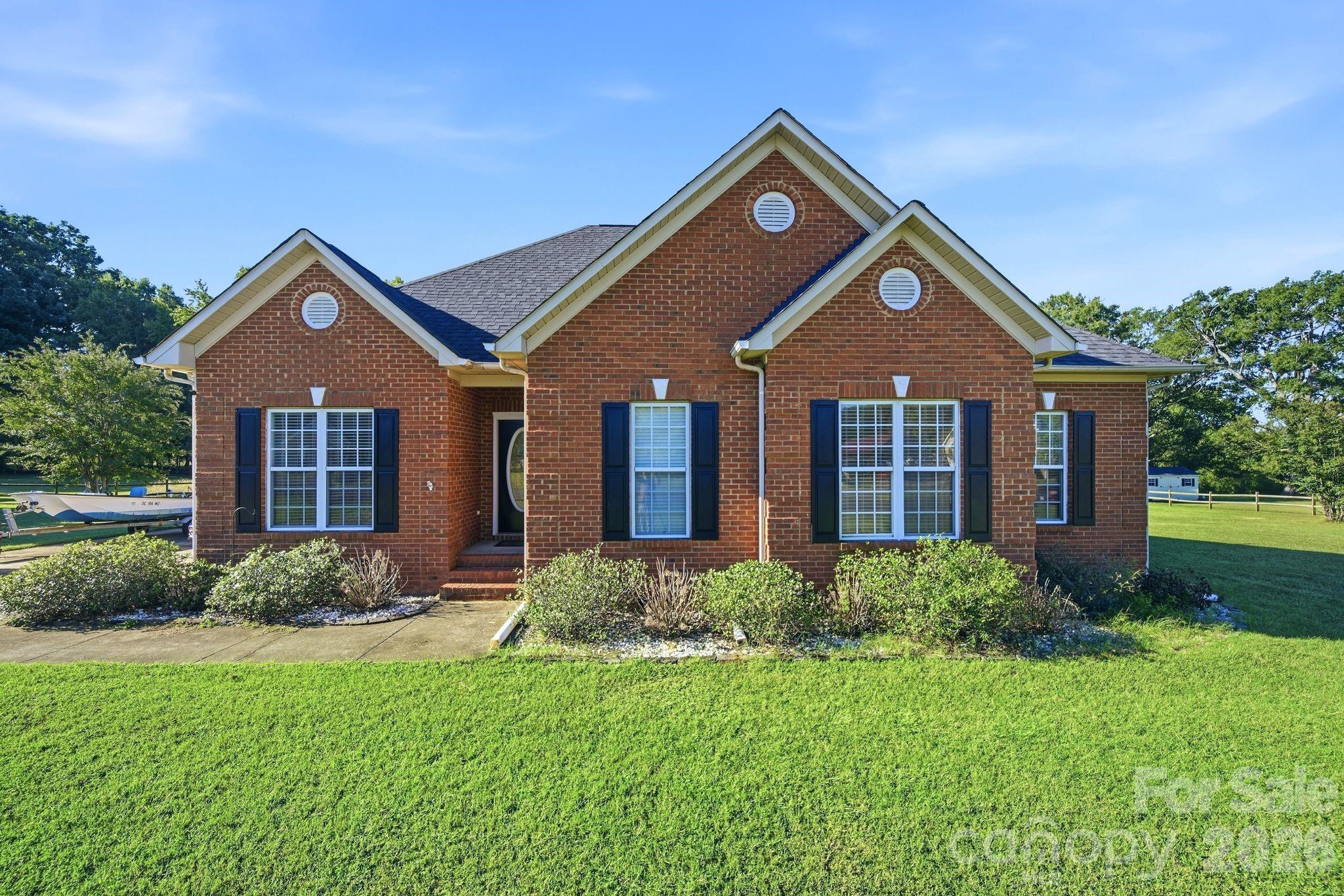 4926 Carillon Court Property Photo 1