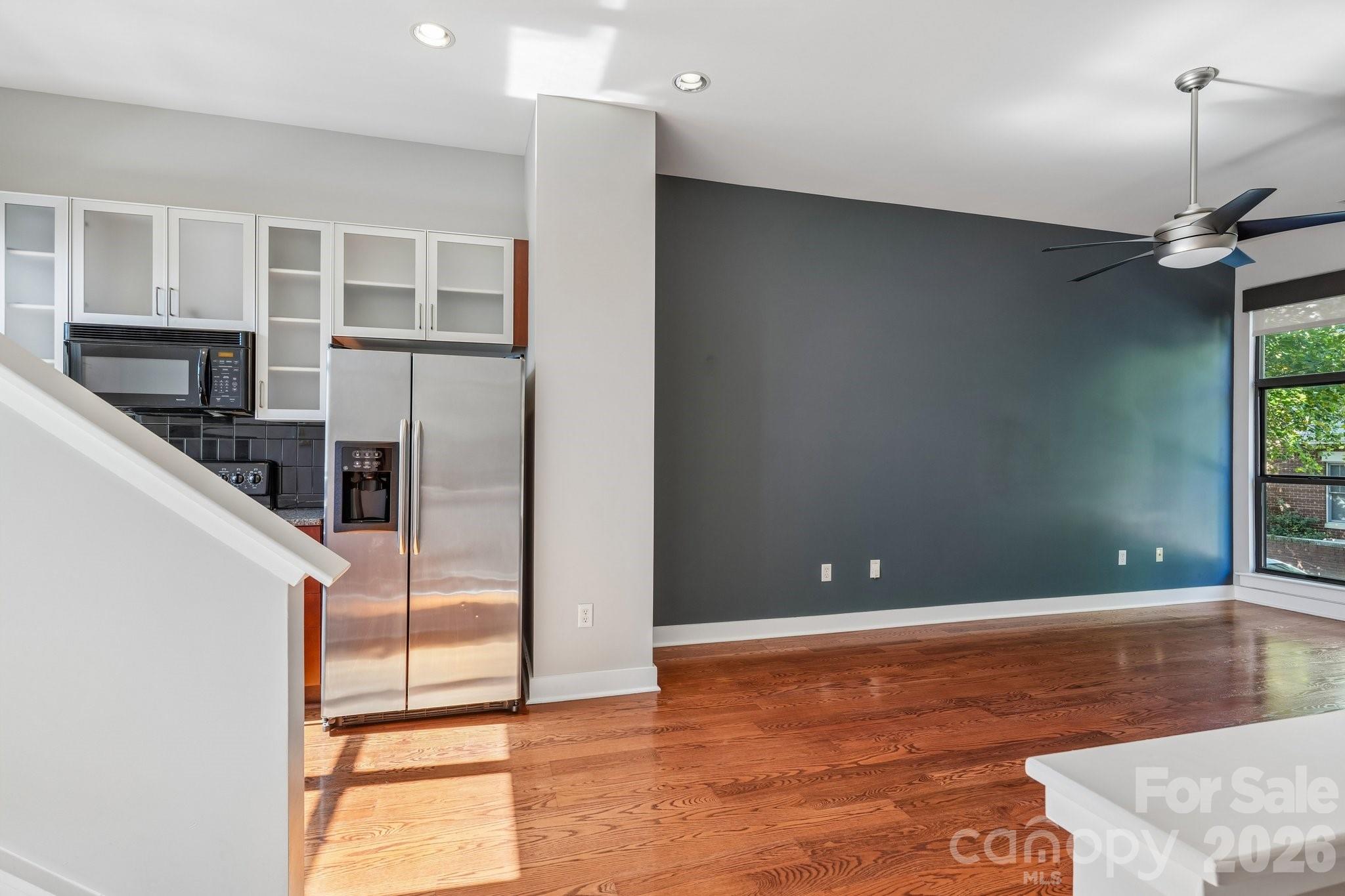 664 Garden District Drive Property Photo 5
