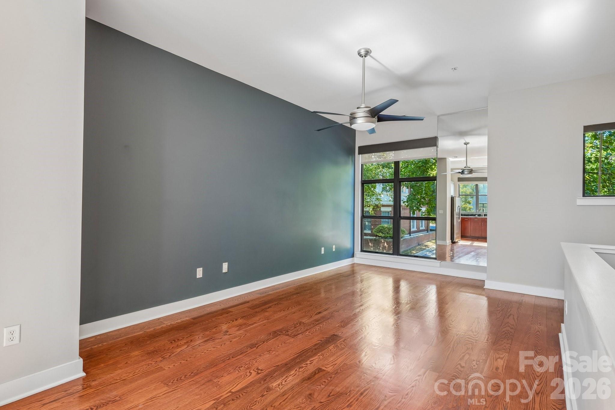 664 Garden District Drive Property Photo 6