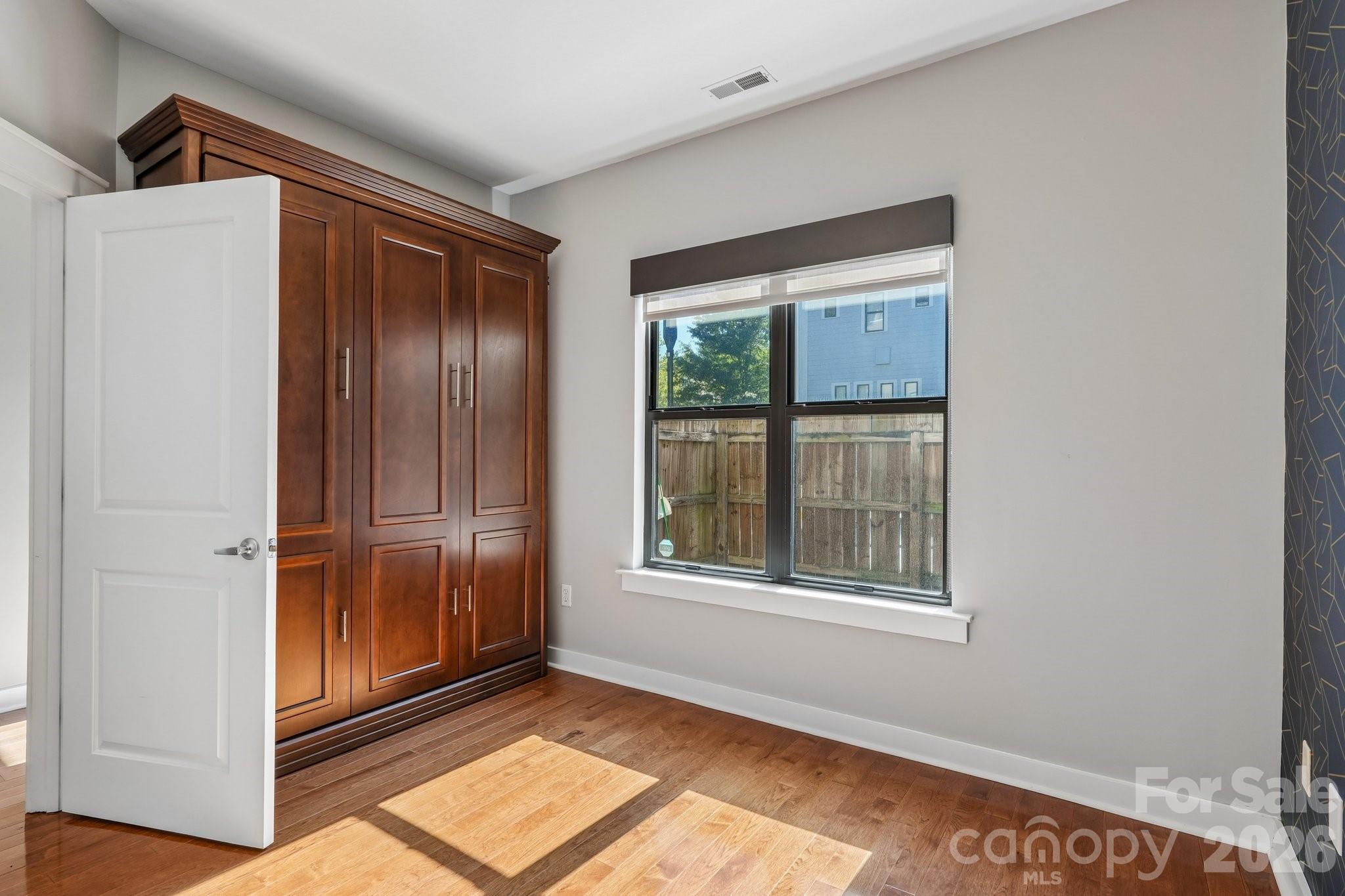664 Garden District Drive Property Photo 17