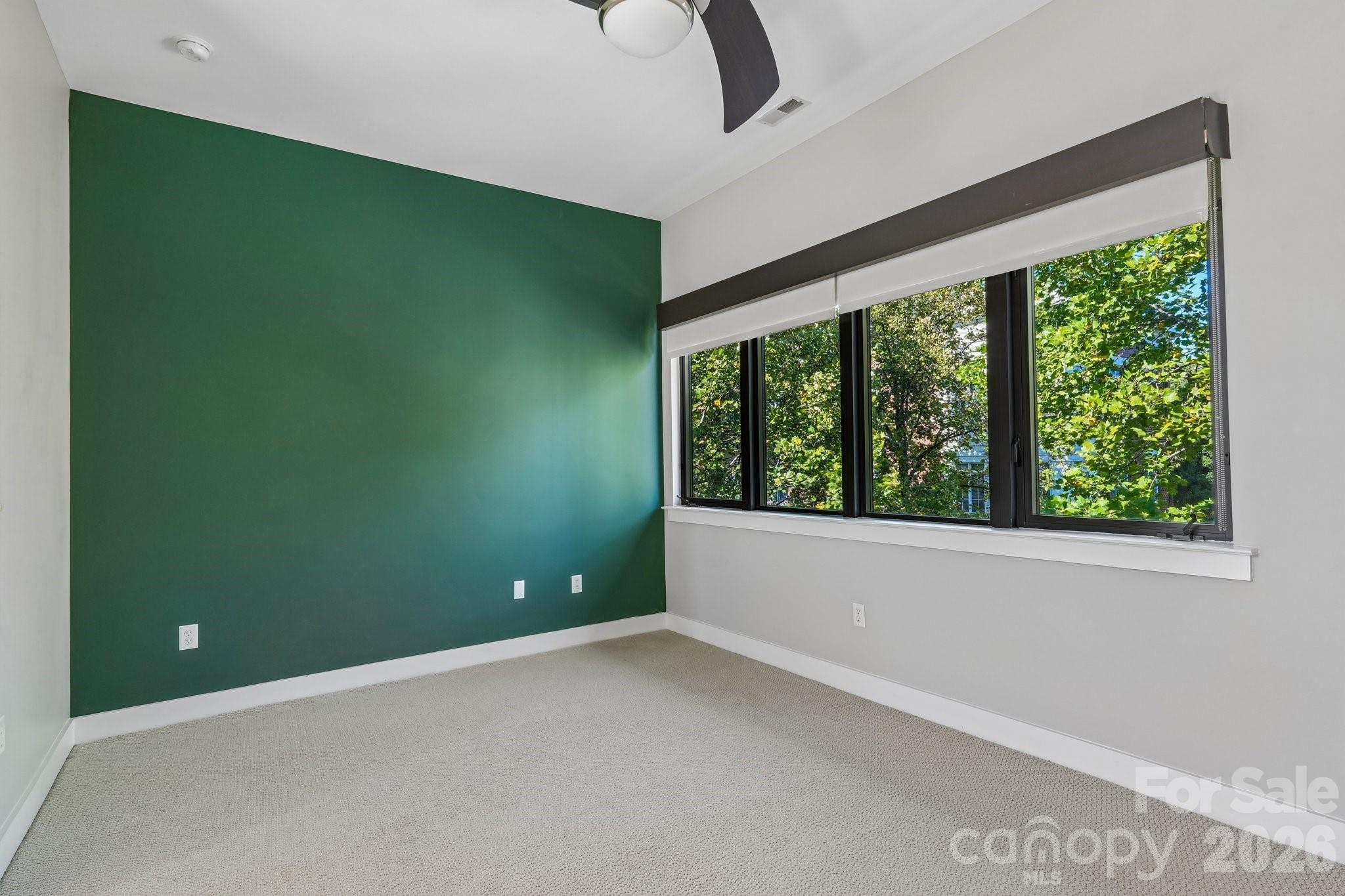 664 Garden District Drive Property Photo 24