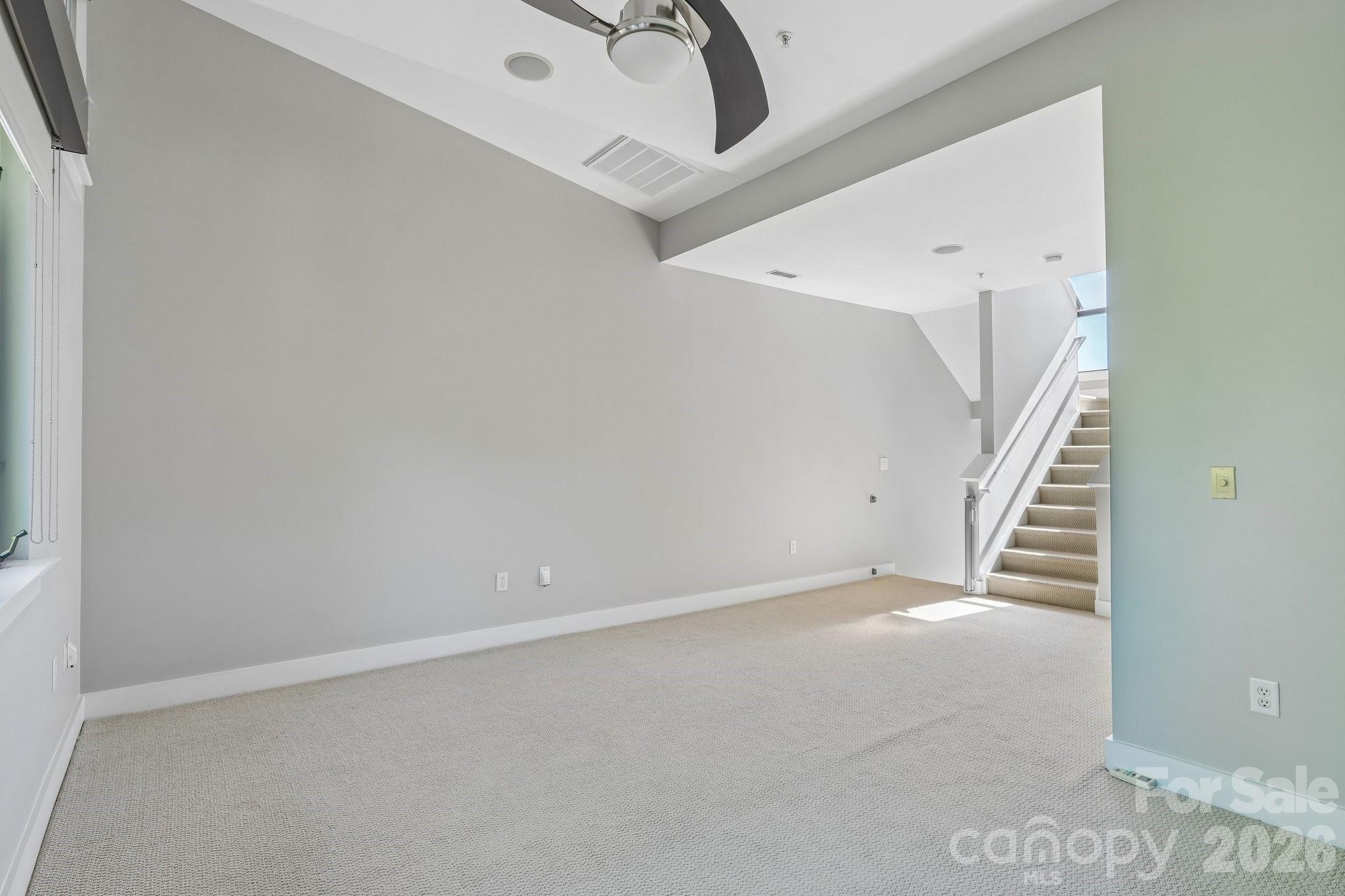 664 Garden District Drive Property Photo 25