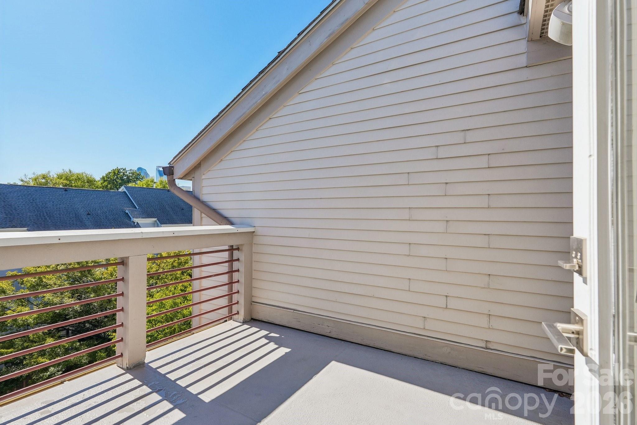 664 Garden District Drive Property Photo 34