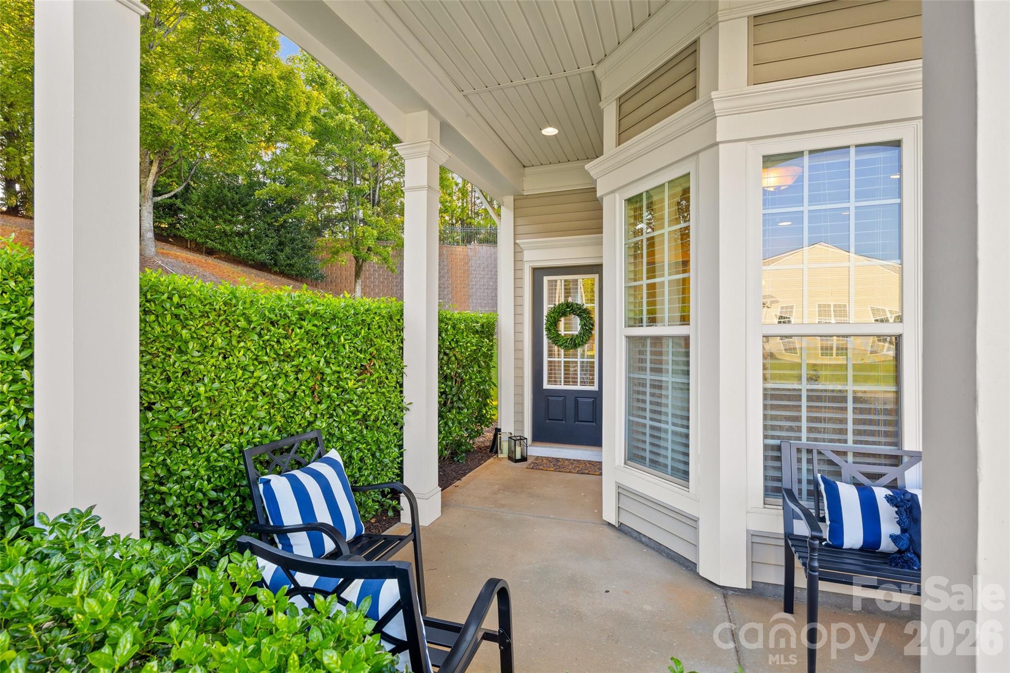 2041 Sweetleaf Drive Property Photo 2
