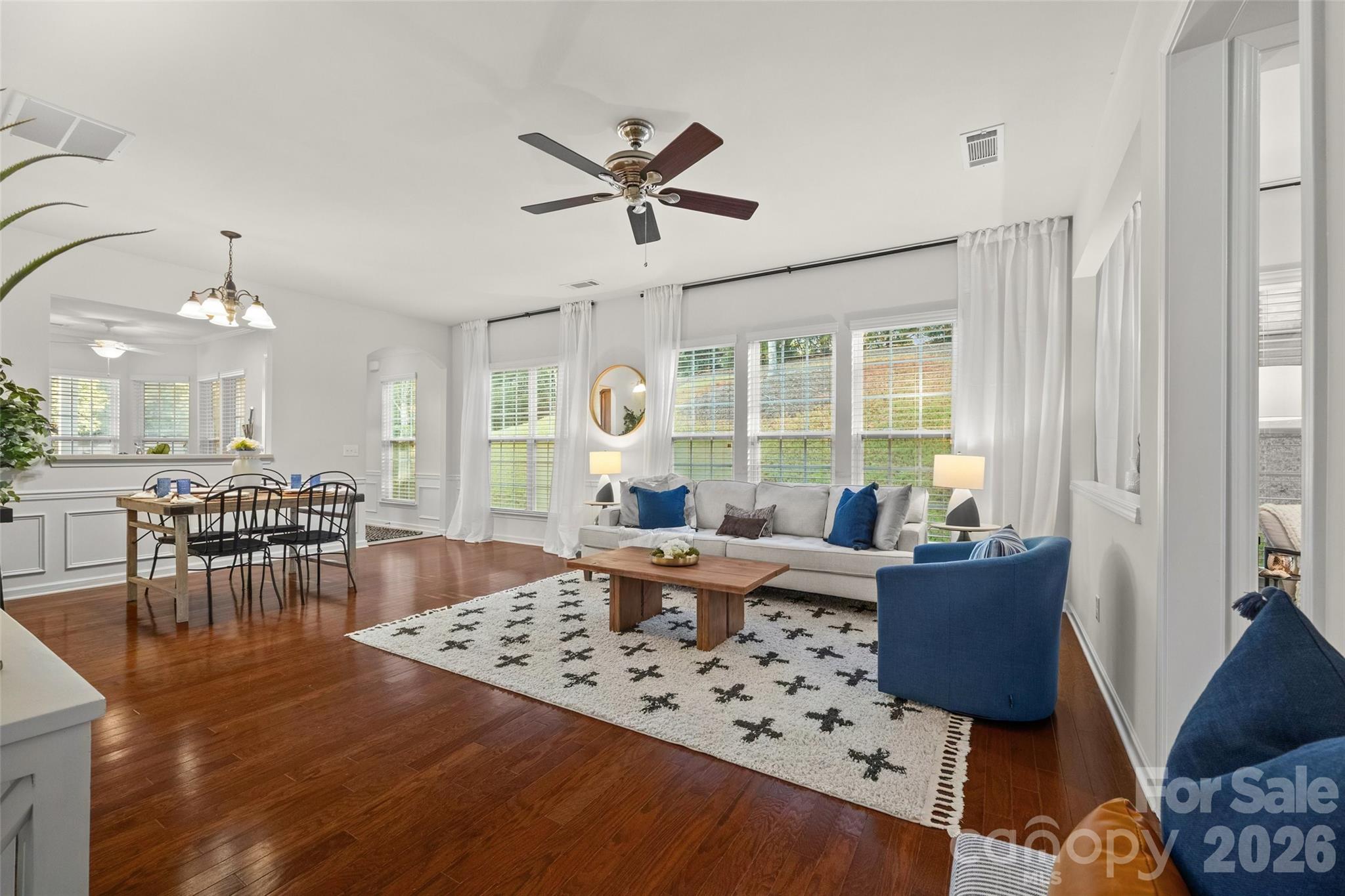 2041 Sweetleaf Drive Property Photo 8