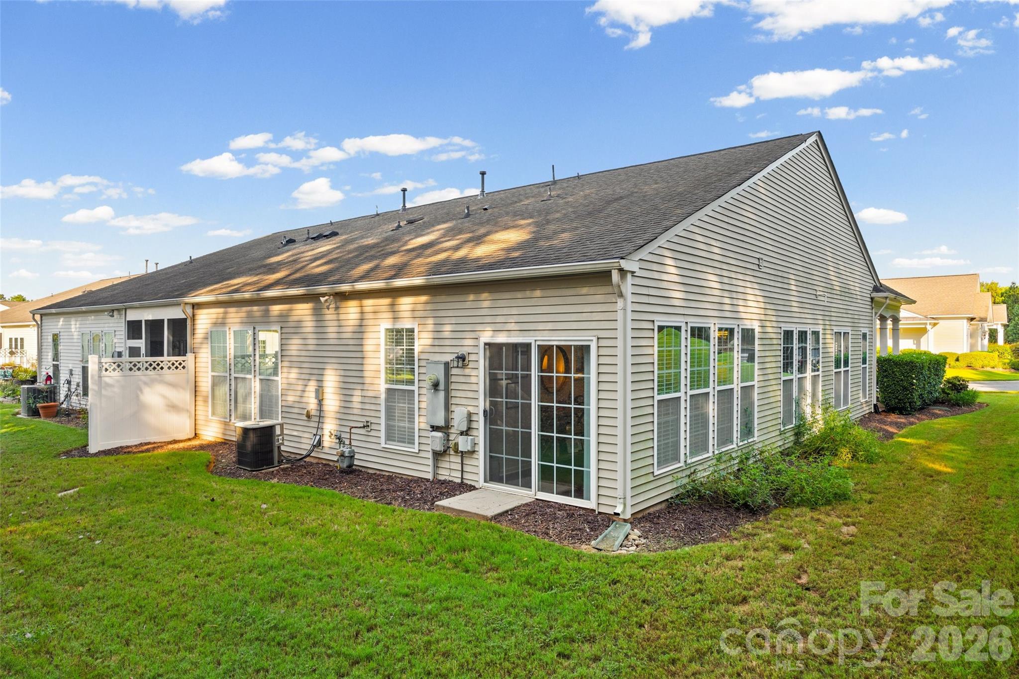 2041 Sweetleaf Drive Property Photo 16
