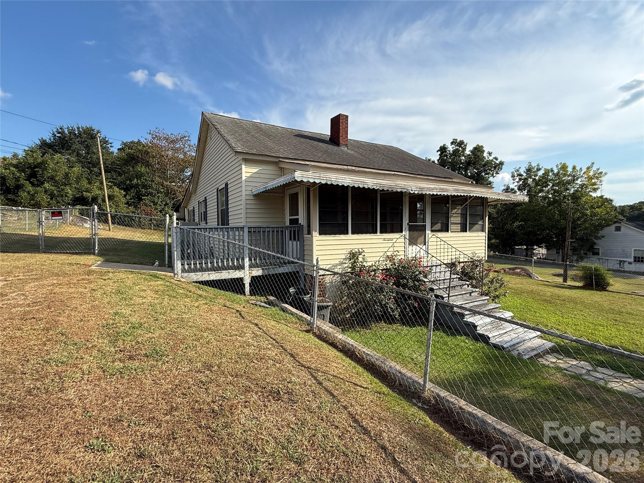17 Hill Street Property Photo 18