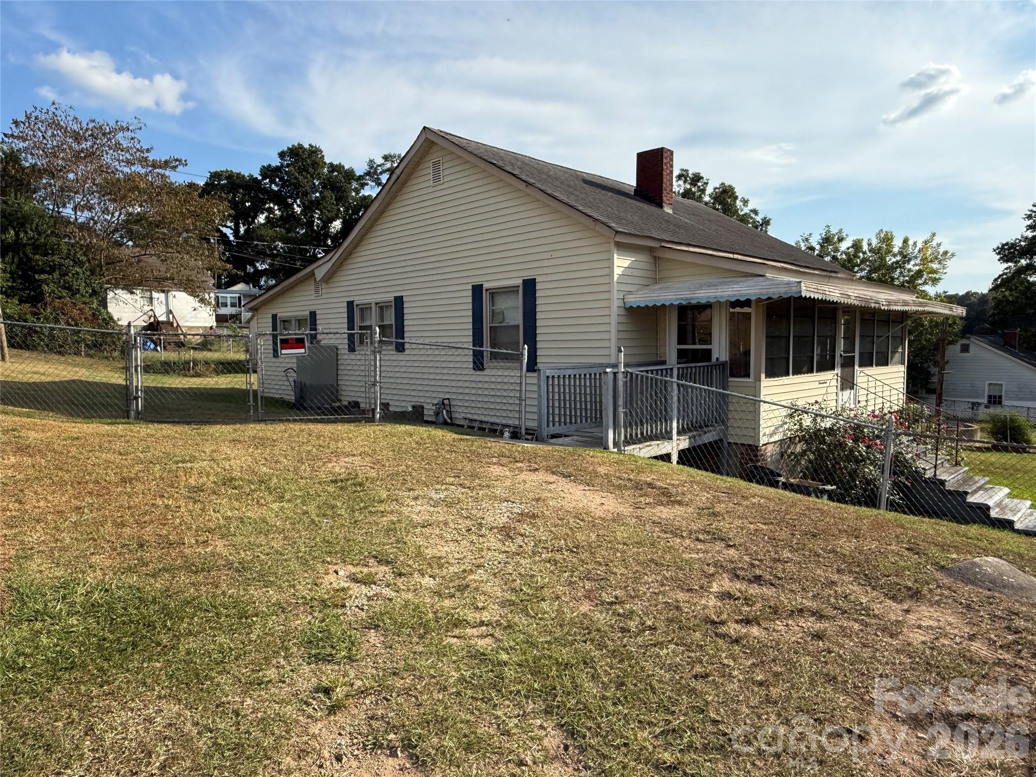 17 Hill Street Property Photo 19