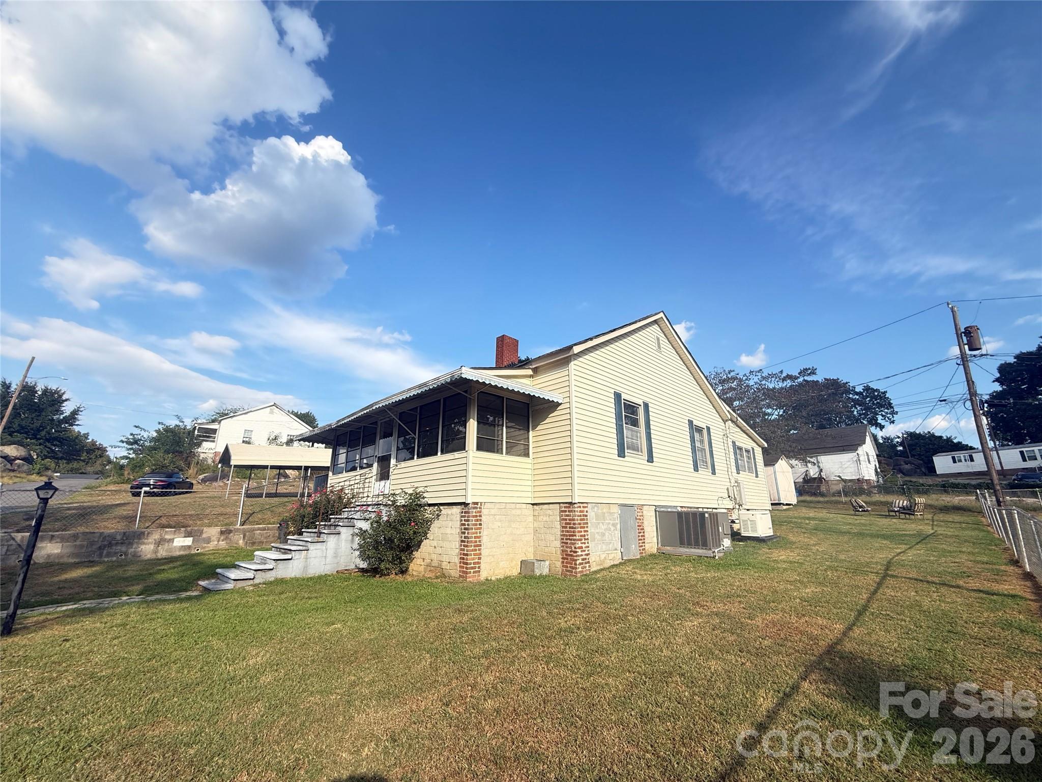 17 Hill Street Property Photo 24