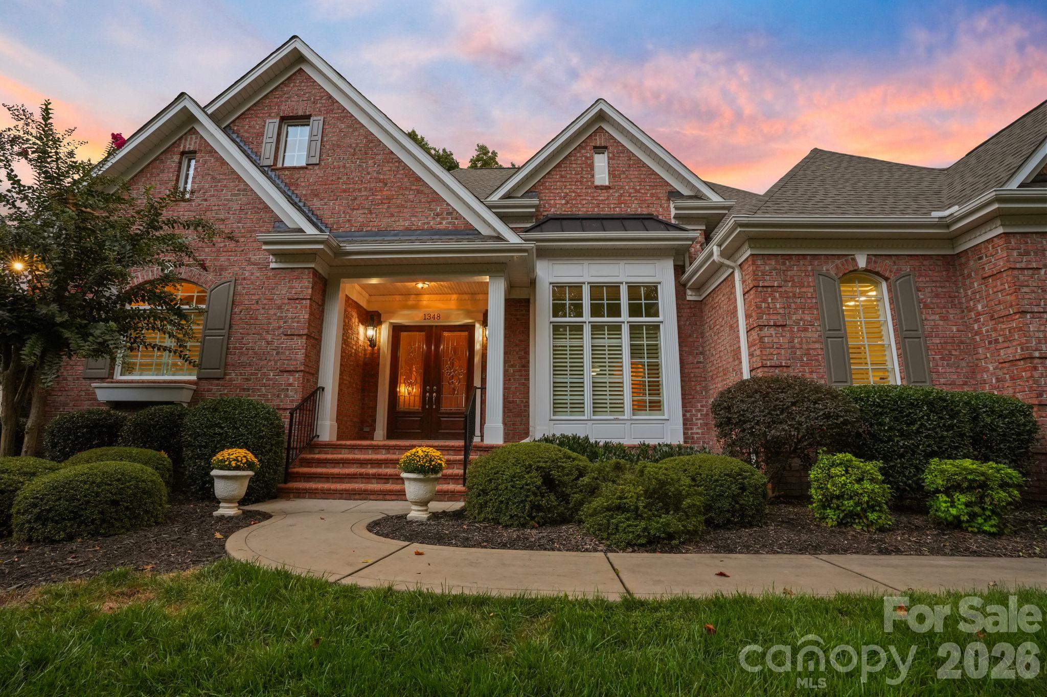 1348 Astoria Parkway Property Photo 1