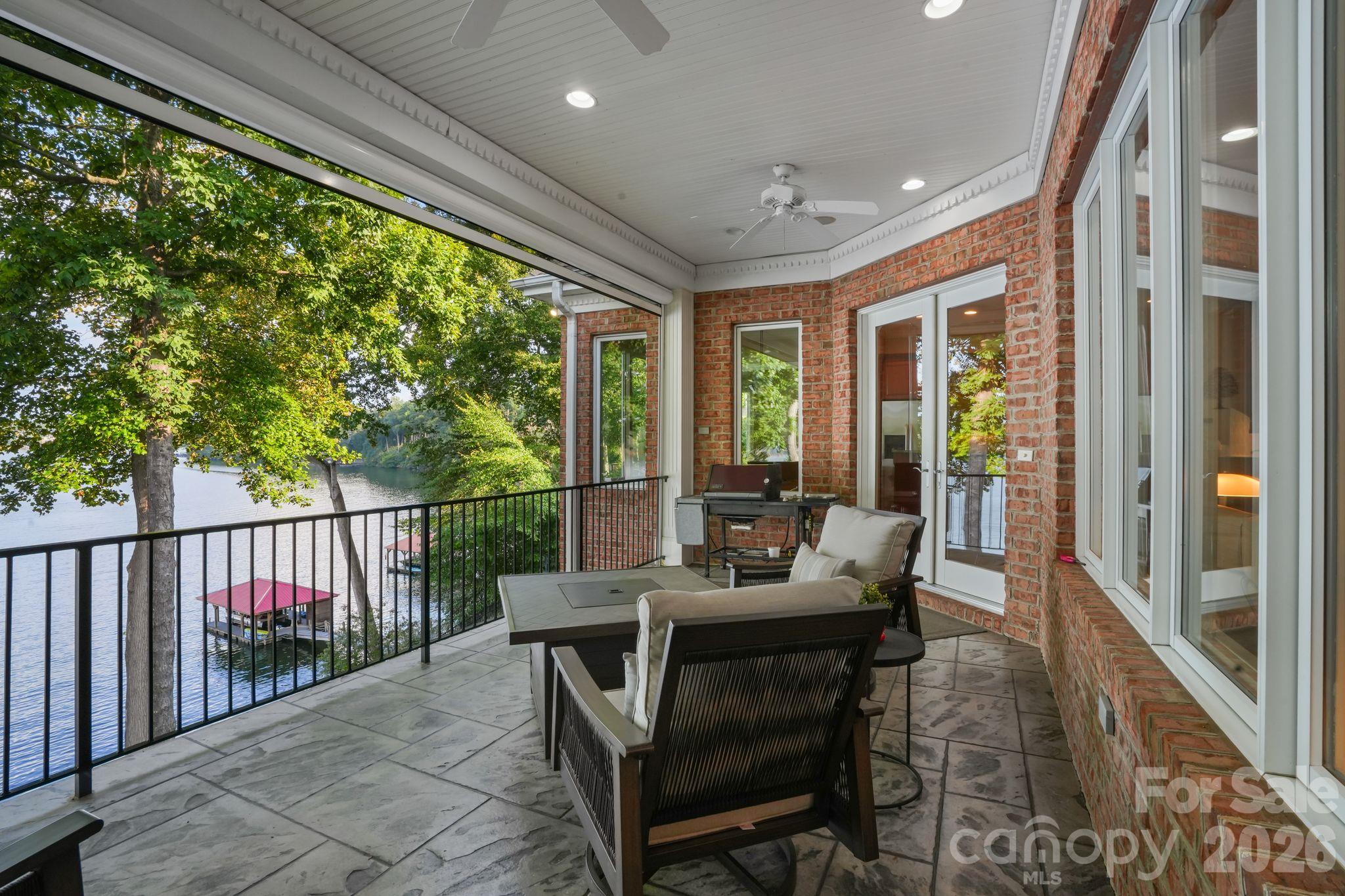 1348 Astoria Parkway Property Photo 14