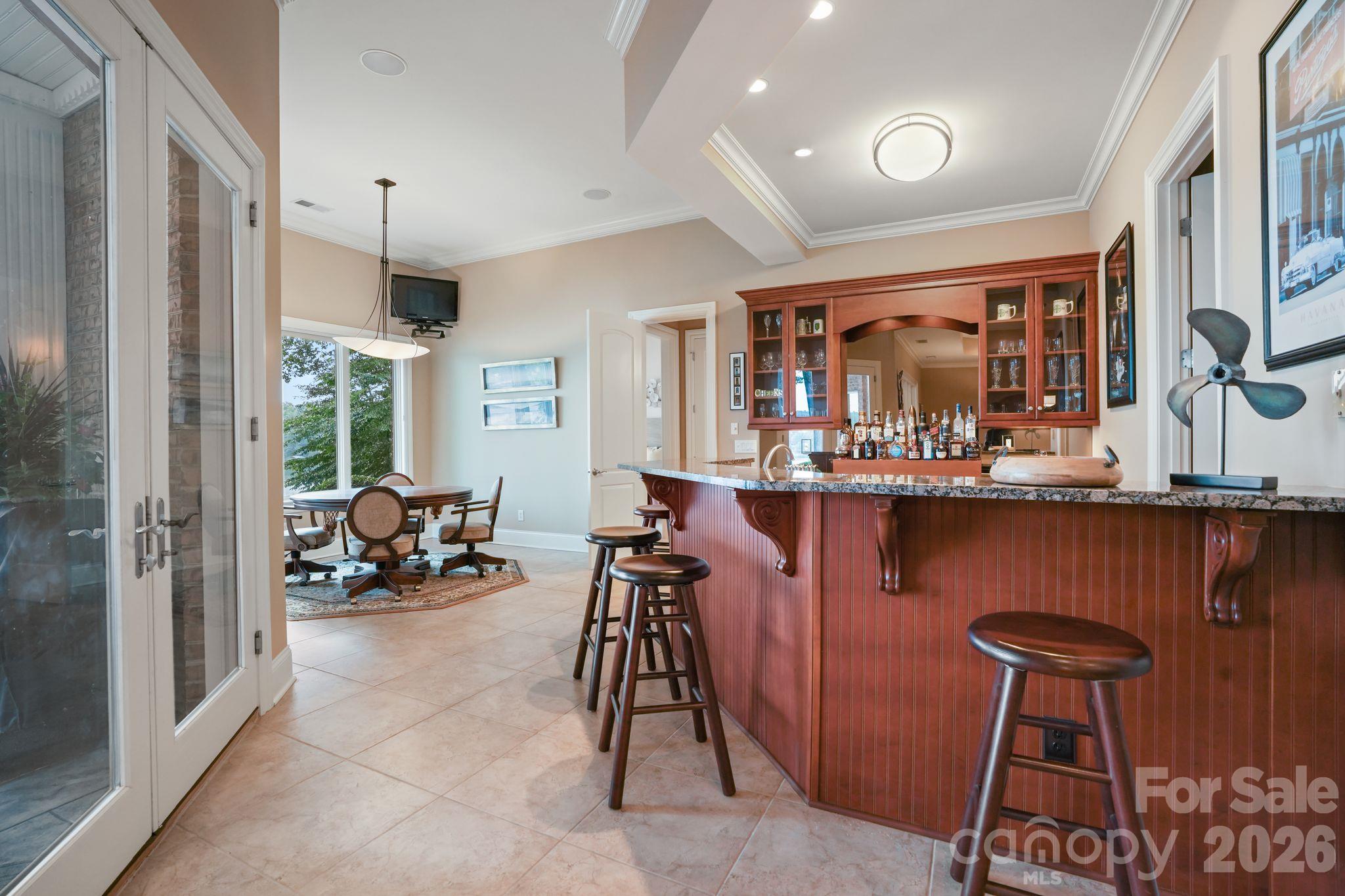 1348 Astoria Parkway Property Photo 24