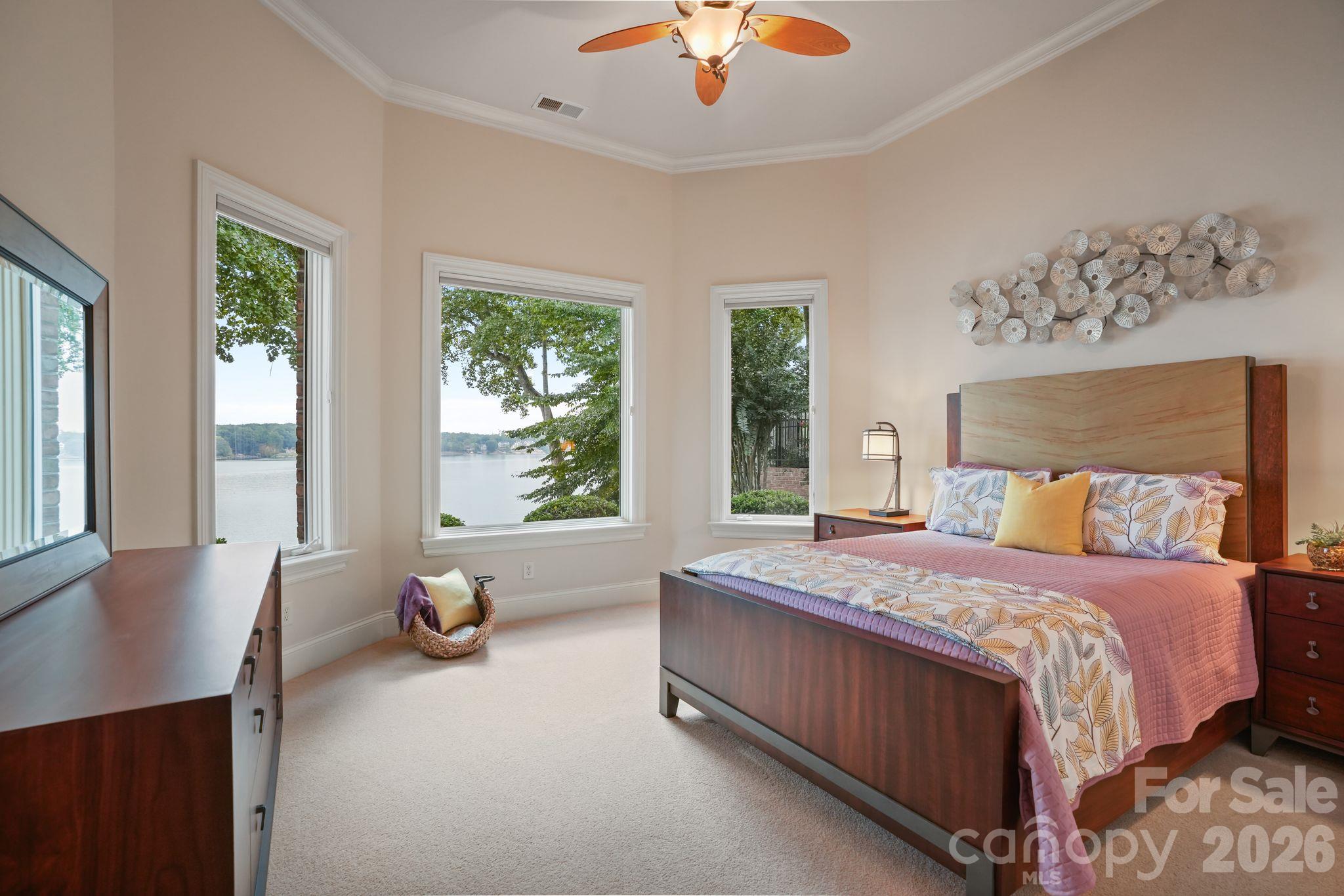 1348 Astoria Parkway Property Photo 26