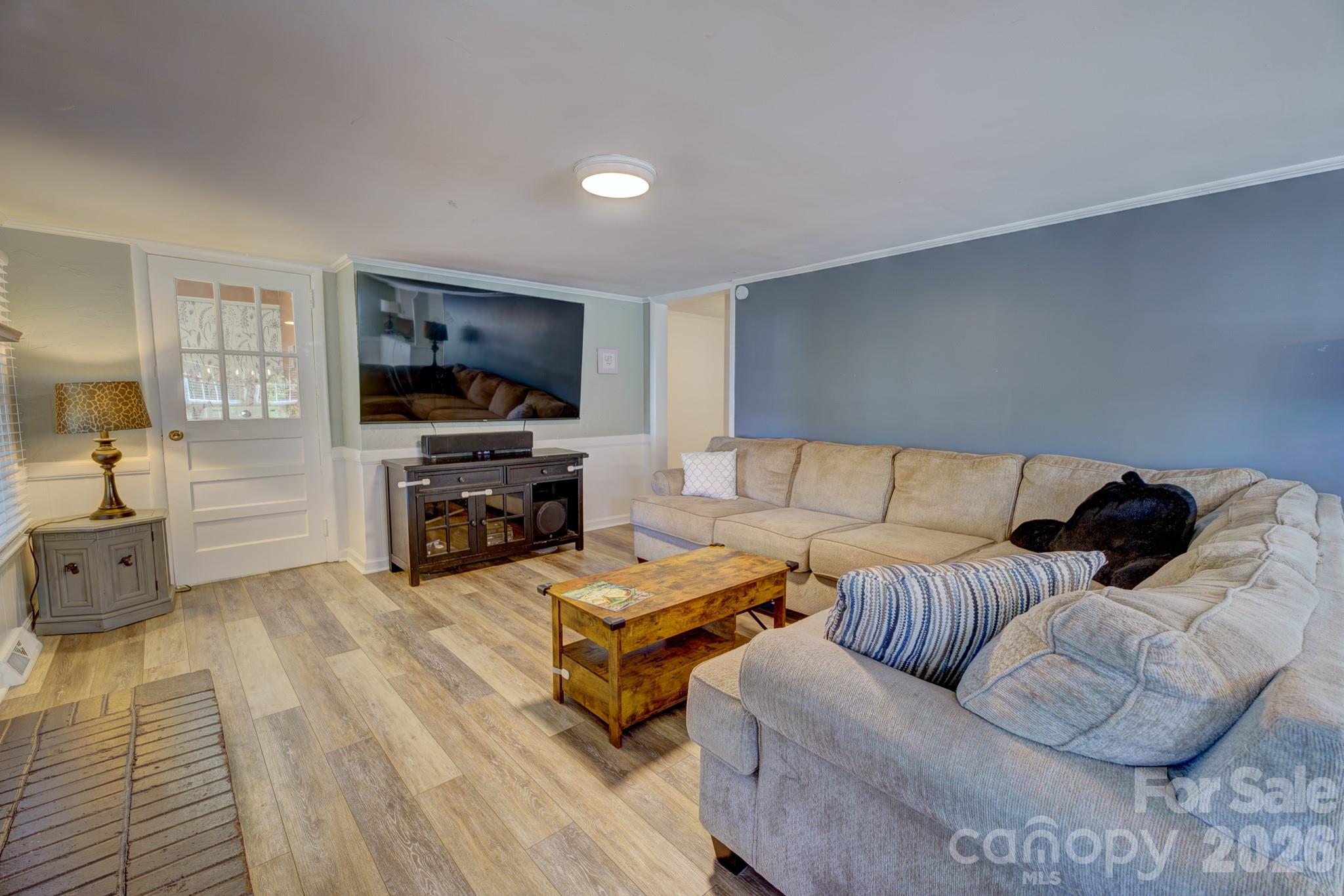 610 Helton Road Property Photo 4