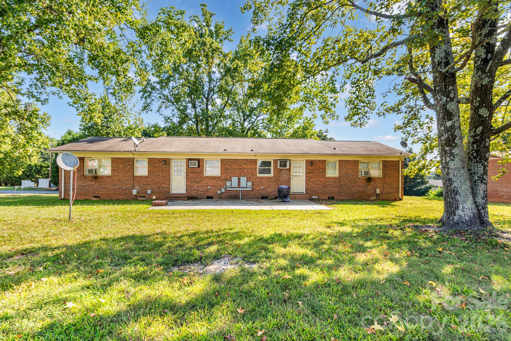 114 Coley Road Property Photo 6