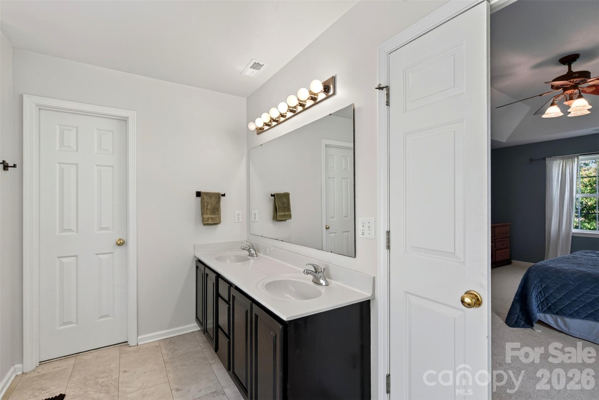394 English Oak Road Property Photo 20