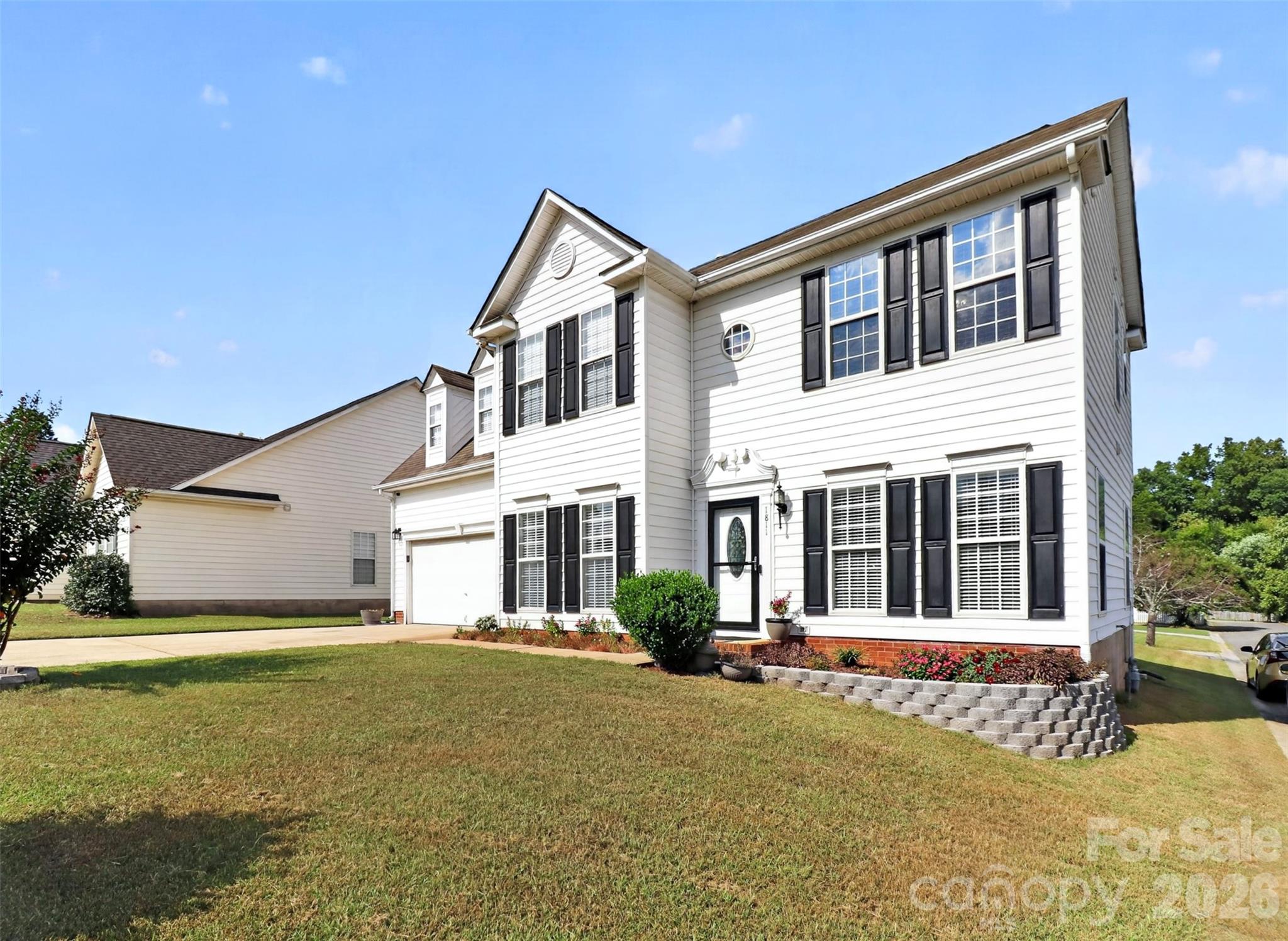 1811 Jeffrey Bryan Drive Property Photo 2