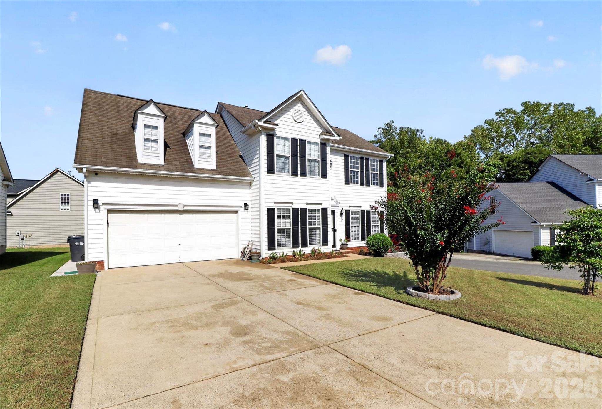 1811 Jeffrey Bryan Drive Property Photo 4