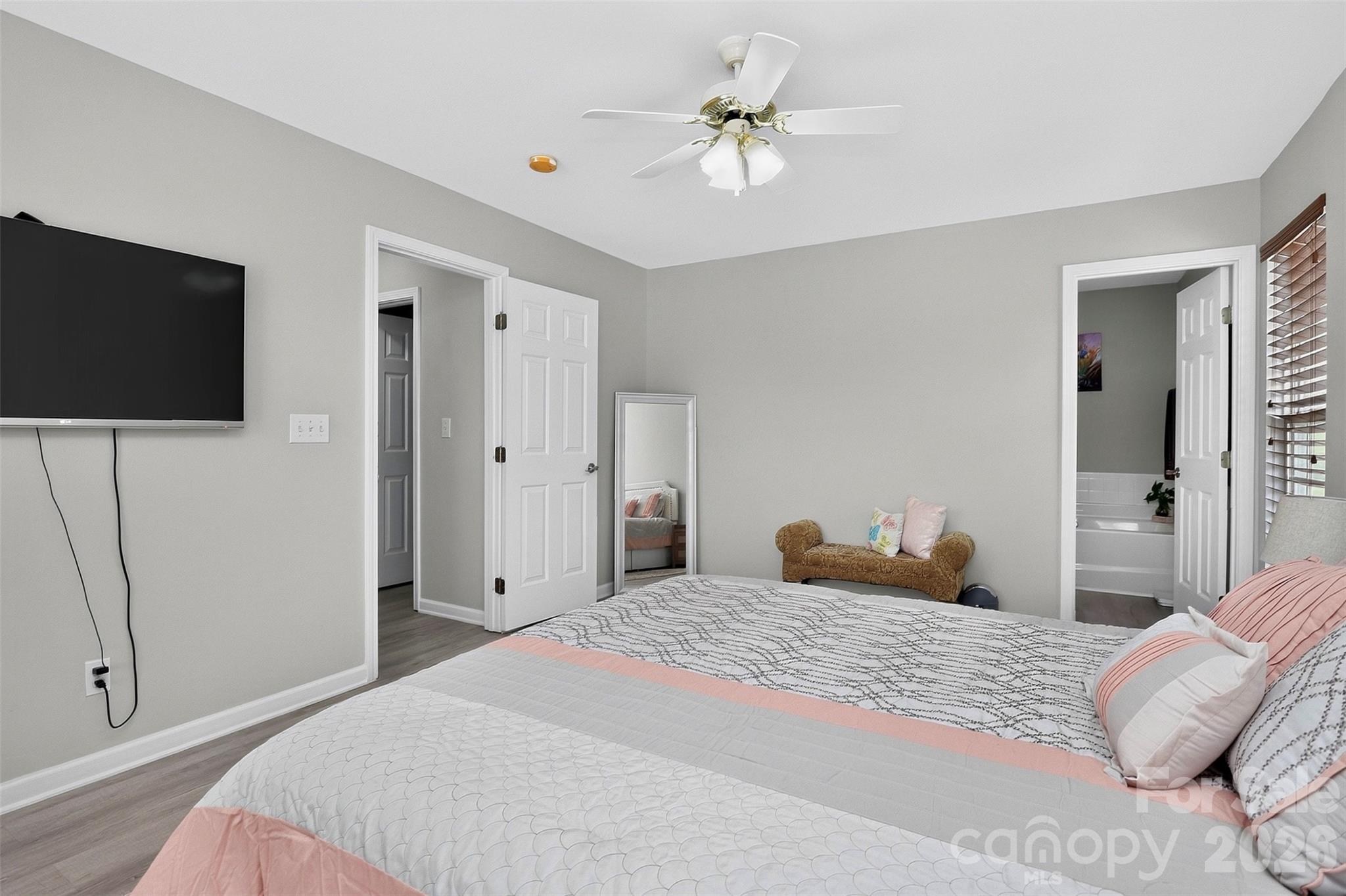 1811 Jeffrey Bryan Drive Property Photo 25