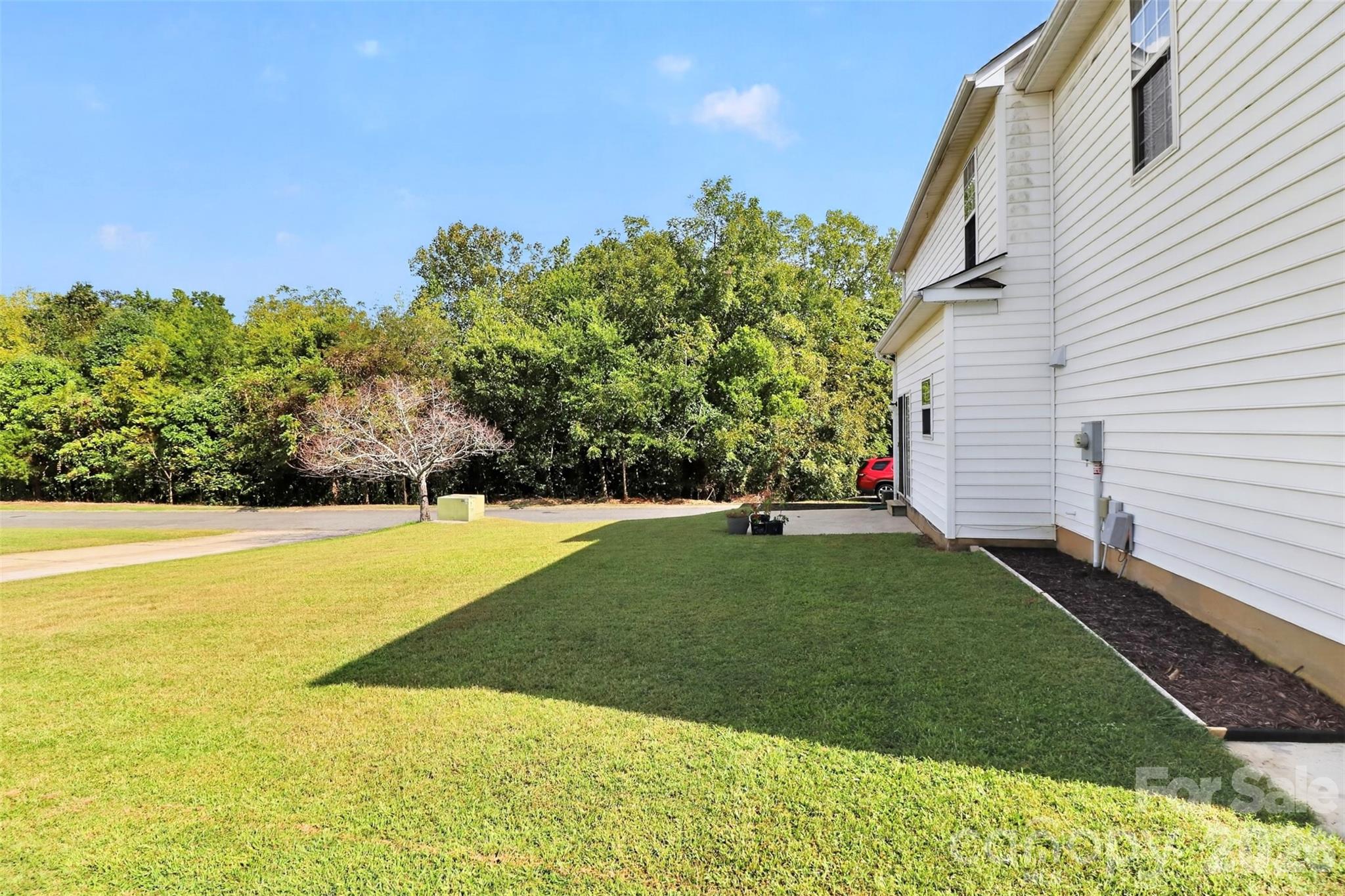 1811 Jeffrey Bryan Drive Property Photo 43