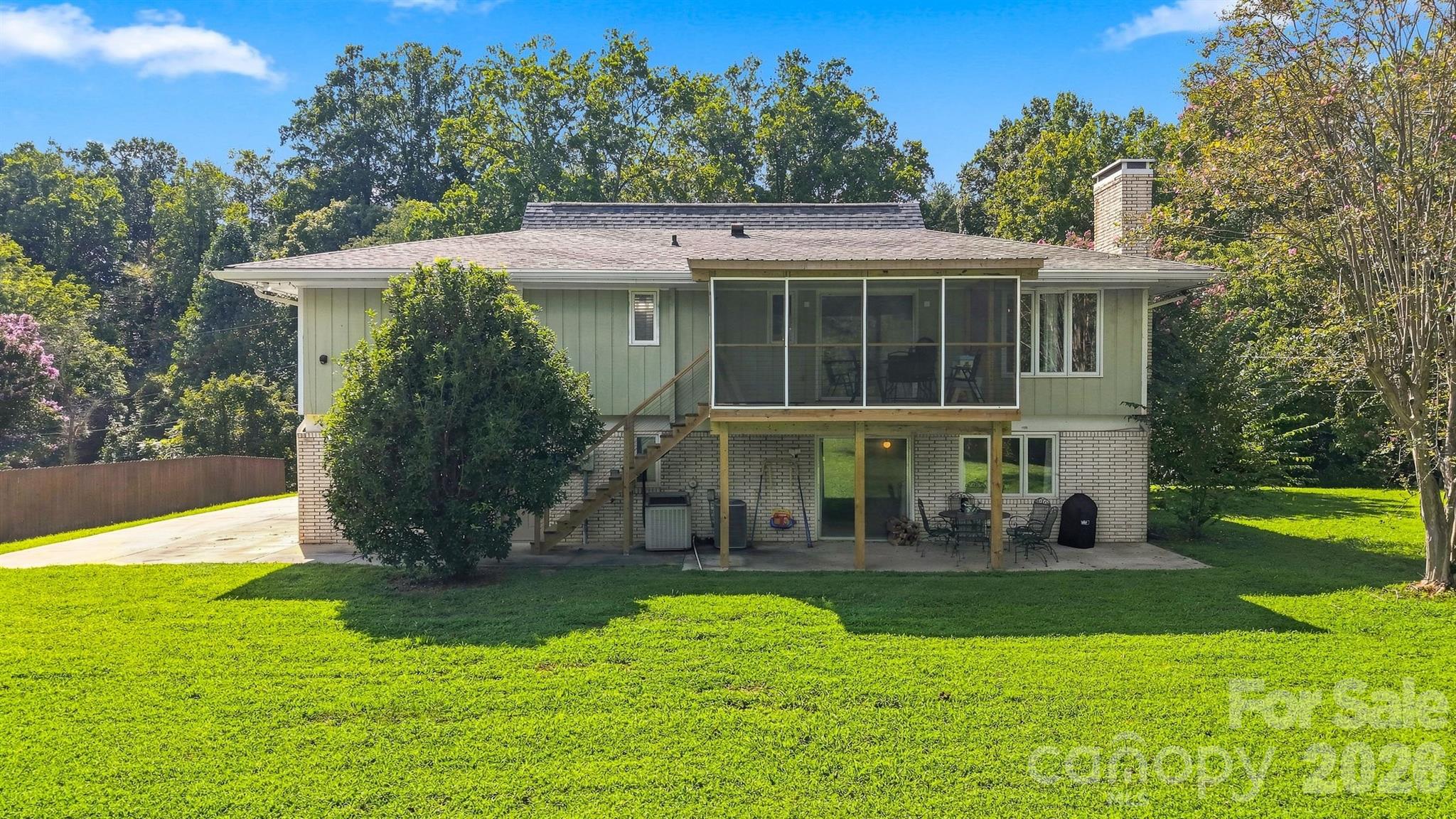706 Springdale Road Property Photo 5