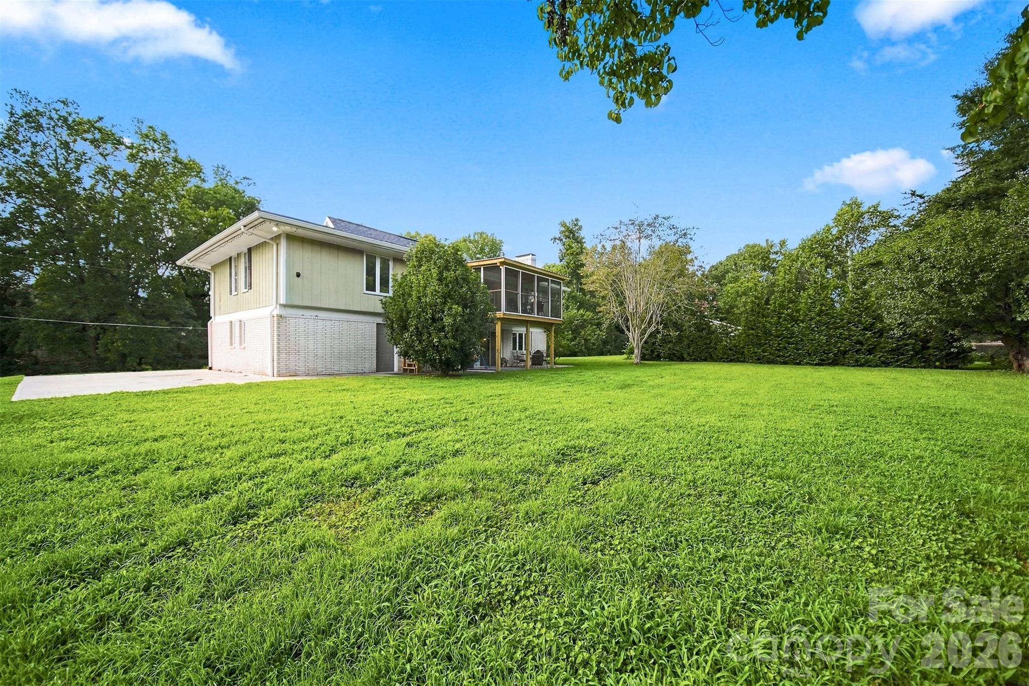 706 Springdale Road Property Photo 10