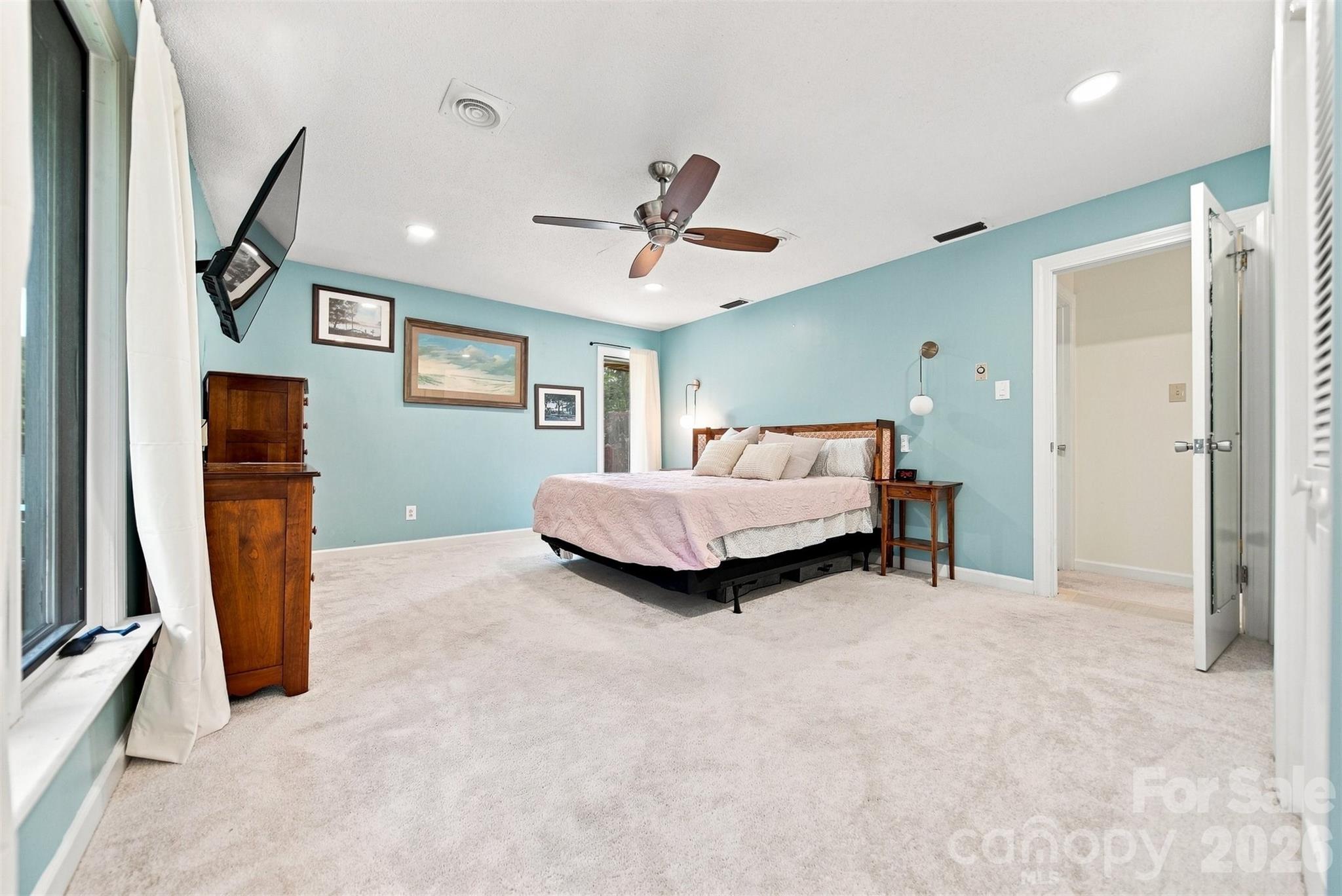 706 Springdale Road Property Photo 29