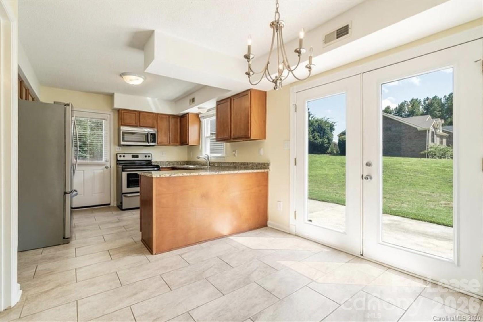 11610 Charnwood Court Property Photo 8