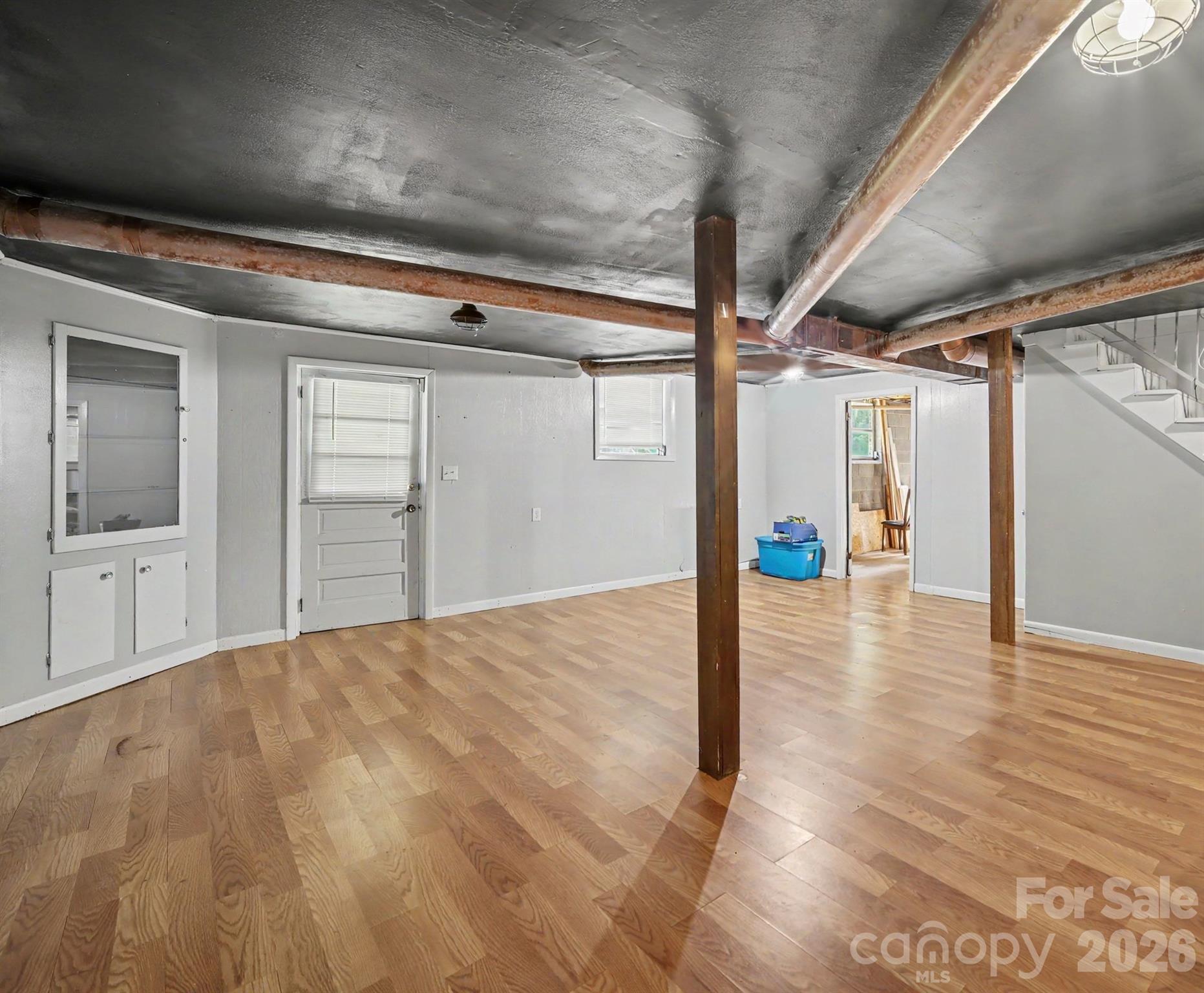 623 Westside Drive Property Photo 27