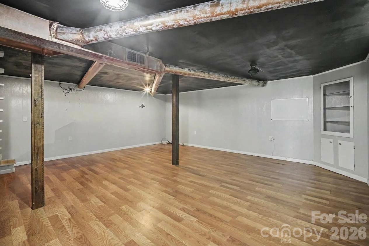 623 Westside Drive Property Photo 29
