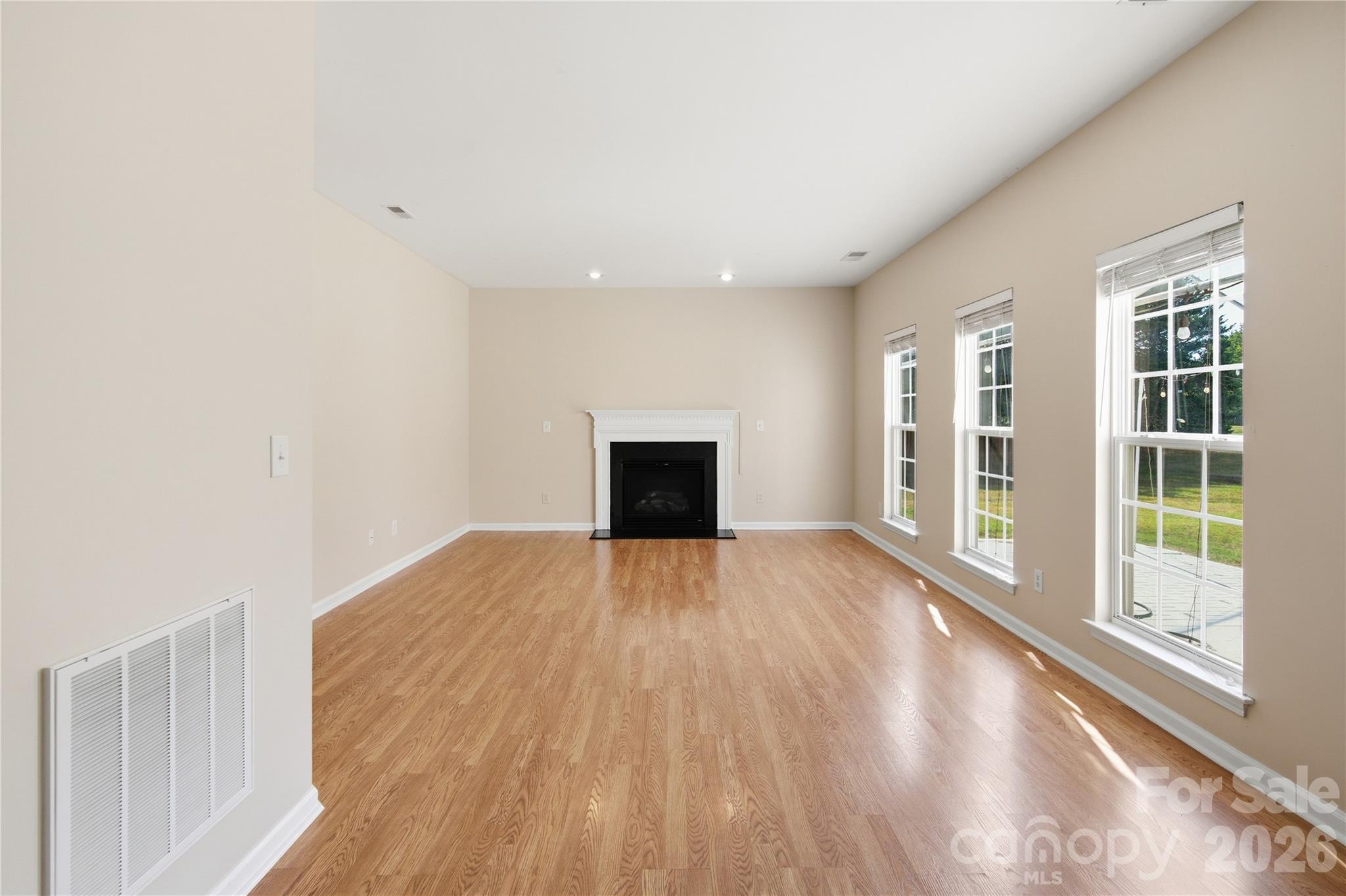 3003 Rosewater Lane Property Photo 9