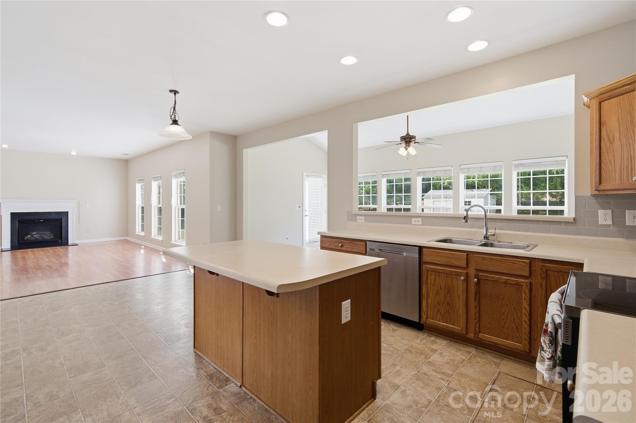 3003 Rosewater Lane Property Photo 12