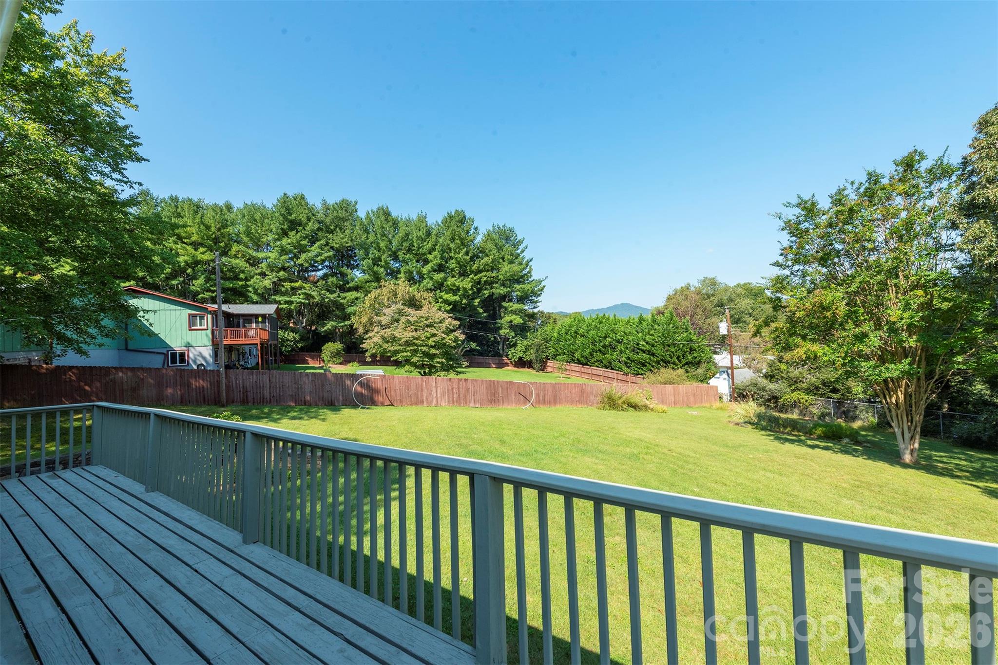 127 College Circle Property Photo 19