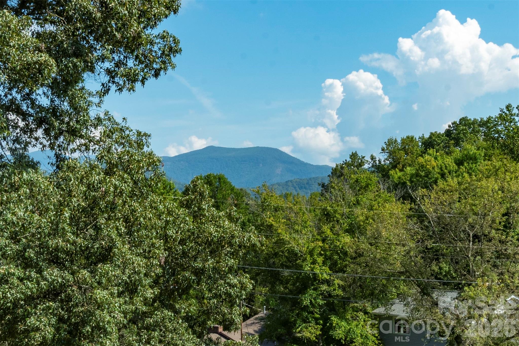127 College Circle Property Photo 21