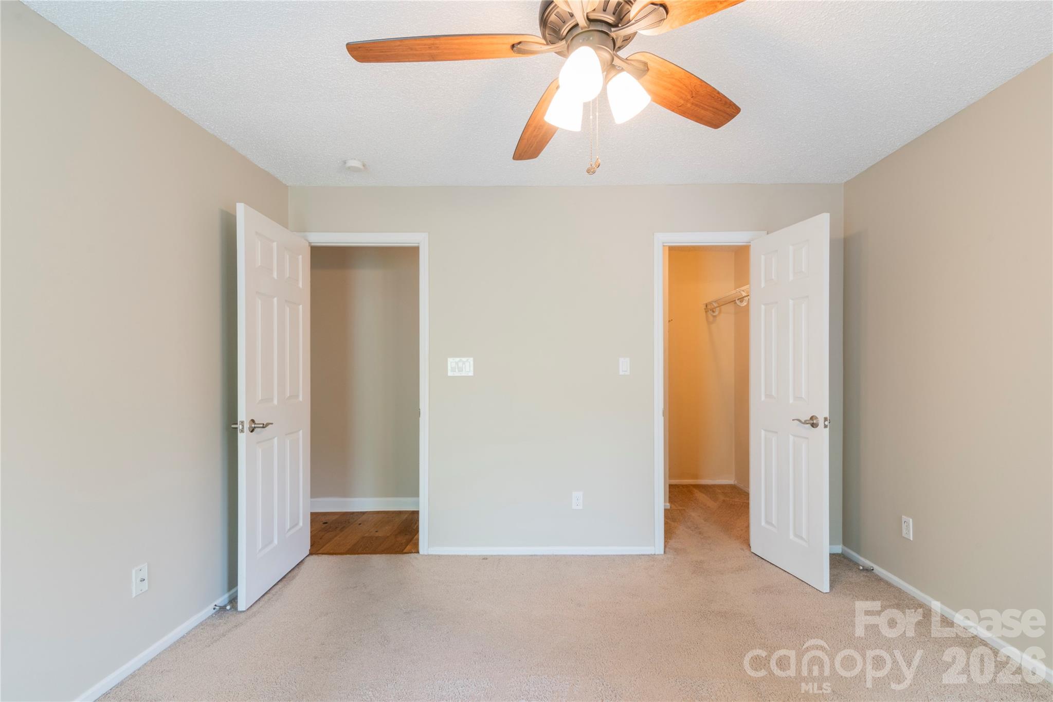 2516 Cranbrook Lane 11 Property Photo 16