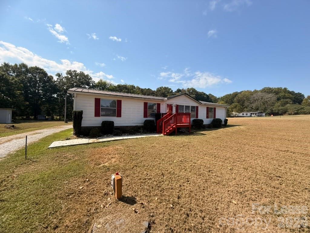 6117 Sunrise Lane Property Photo 2