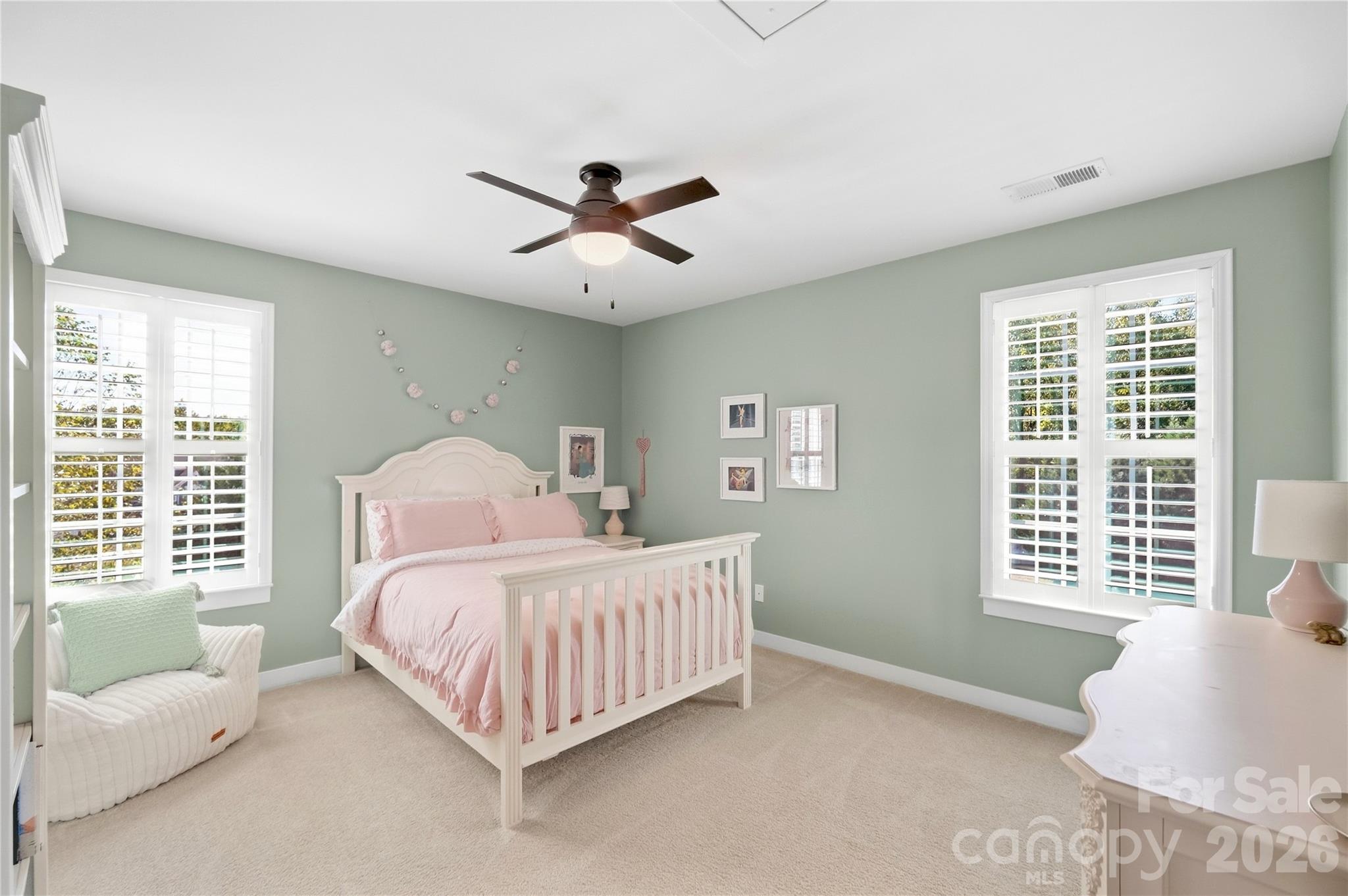 912 Manorwood Drive Property Photo 28