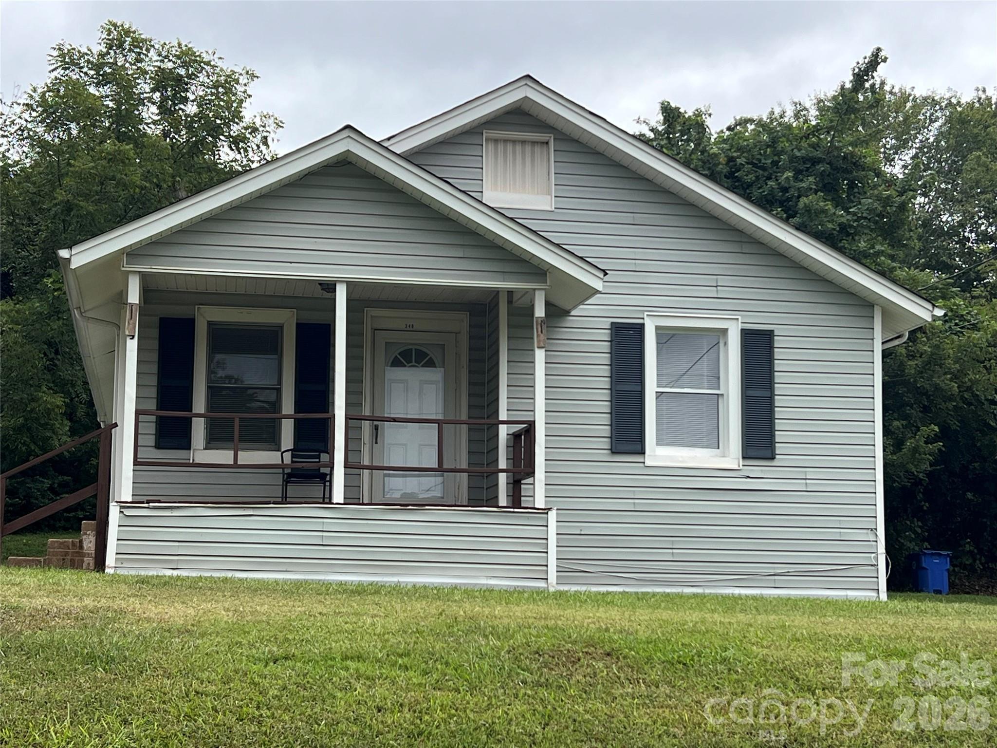 346 N Cleghorn Street Property Photo 2