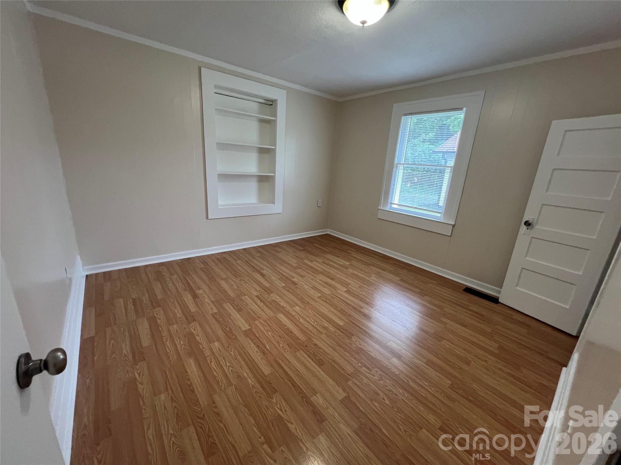346 N Cleghorn Street Property Photo 20