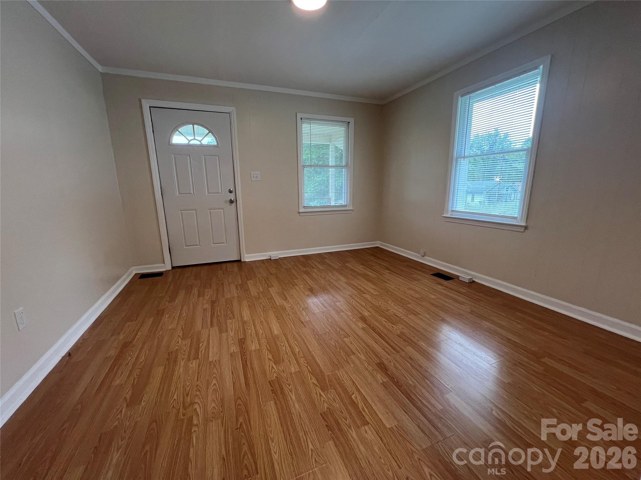 346 N Cleghorn Street Property Photo 21