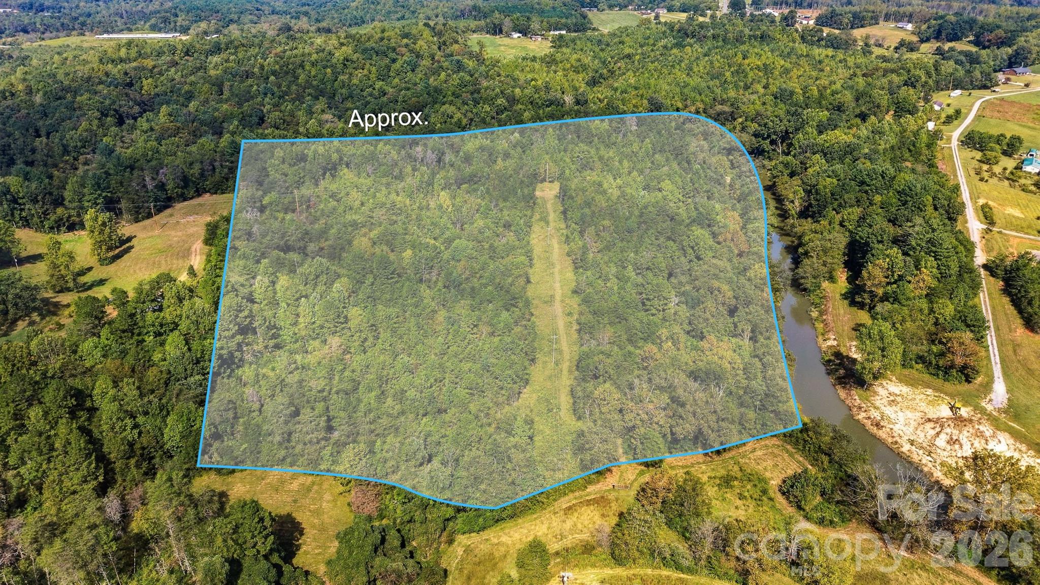 711 Pine Cove Road Property Photo 3
