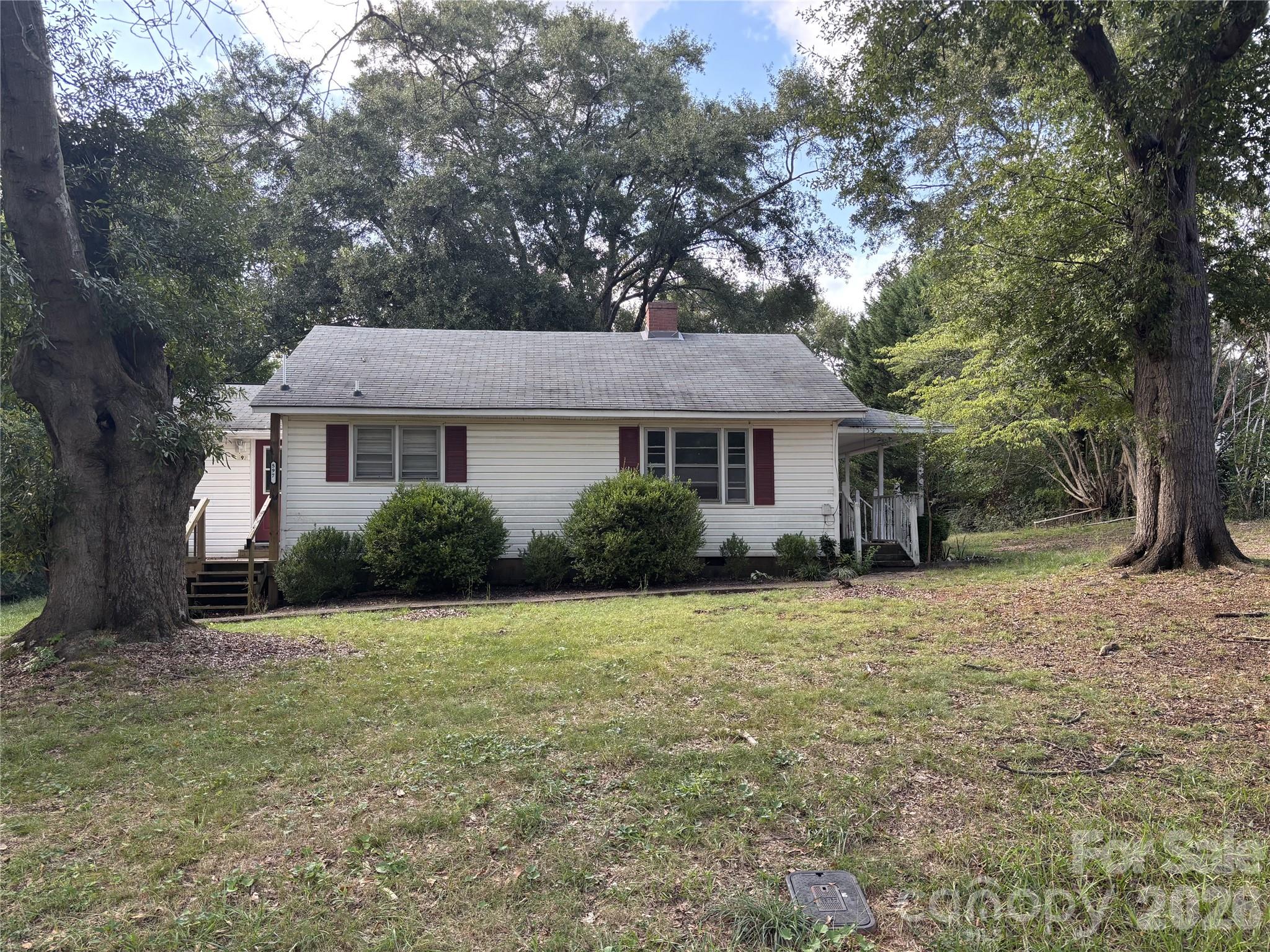 597 Boss Moore Road Property Photo 1