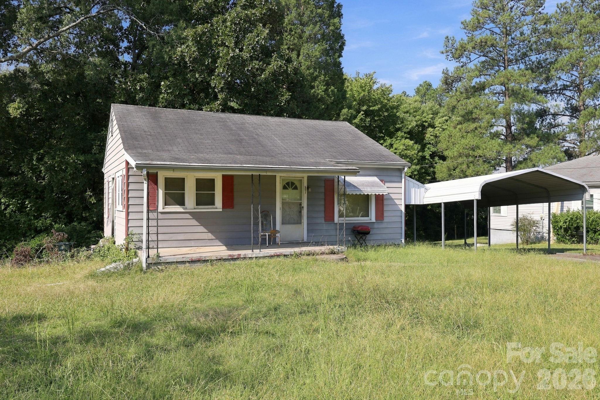 507 Fairbluff Avenue Property Photo 2
