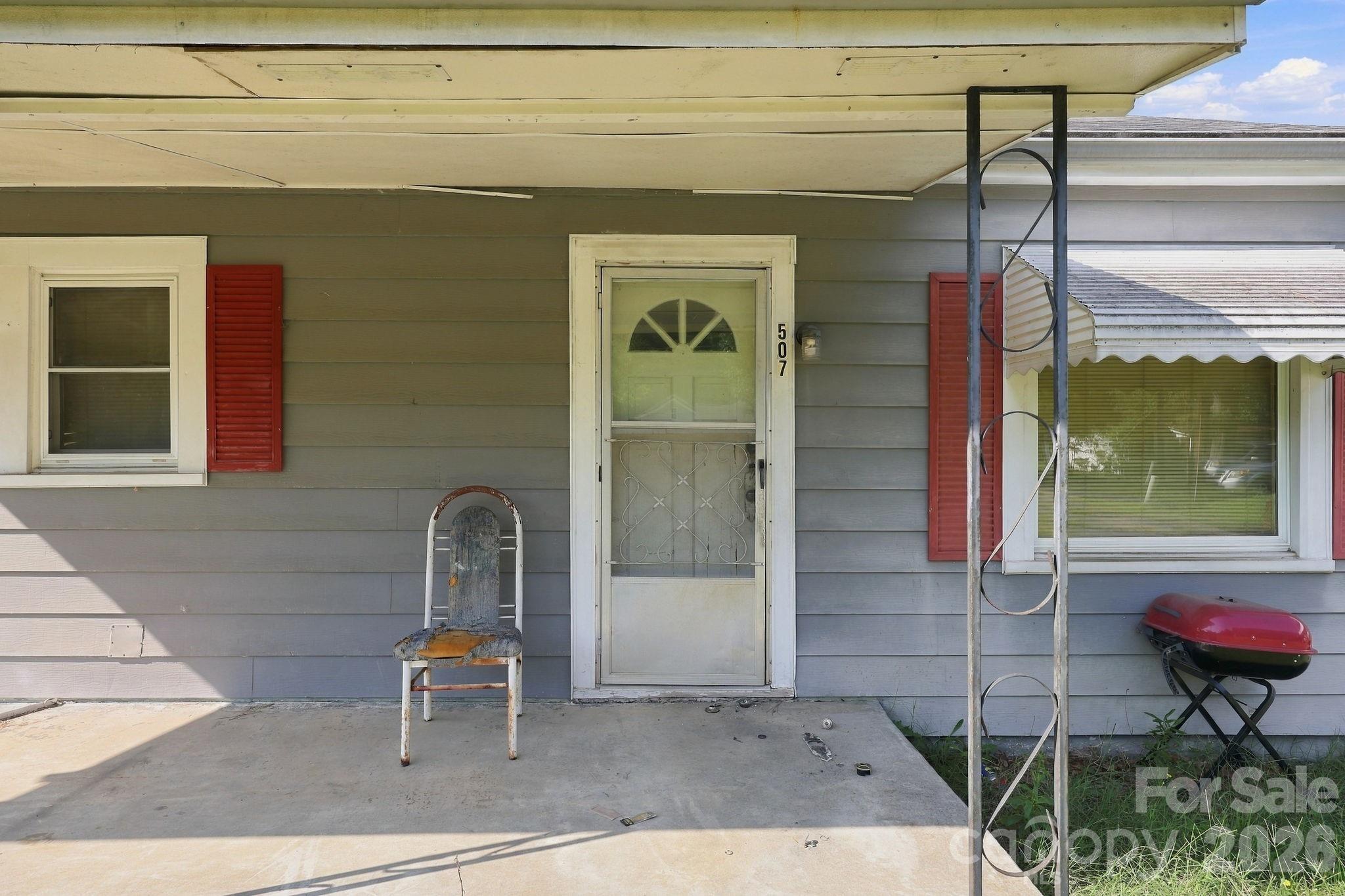 507 Fairbluff Avenue Property Photo 3